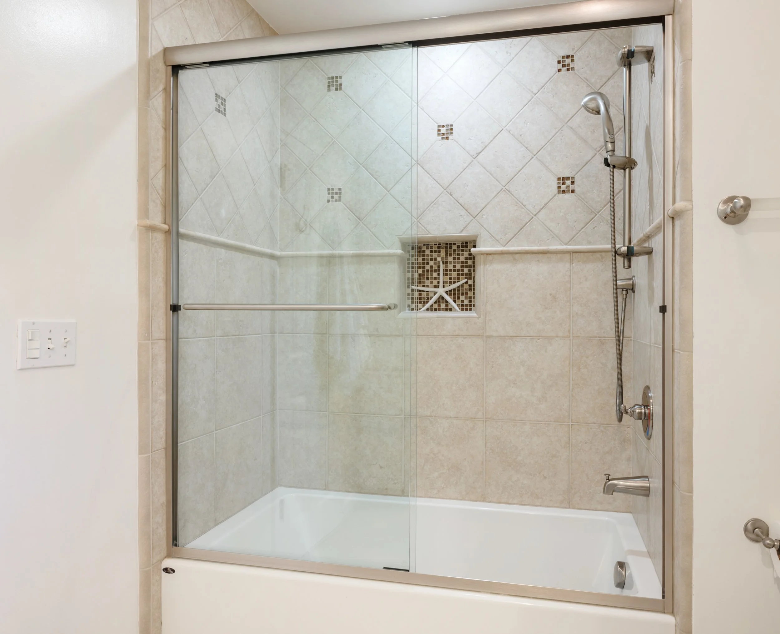 21-Amber_Matt_Anello-61-MLS.jpg
