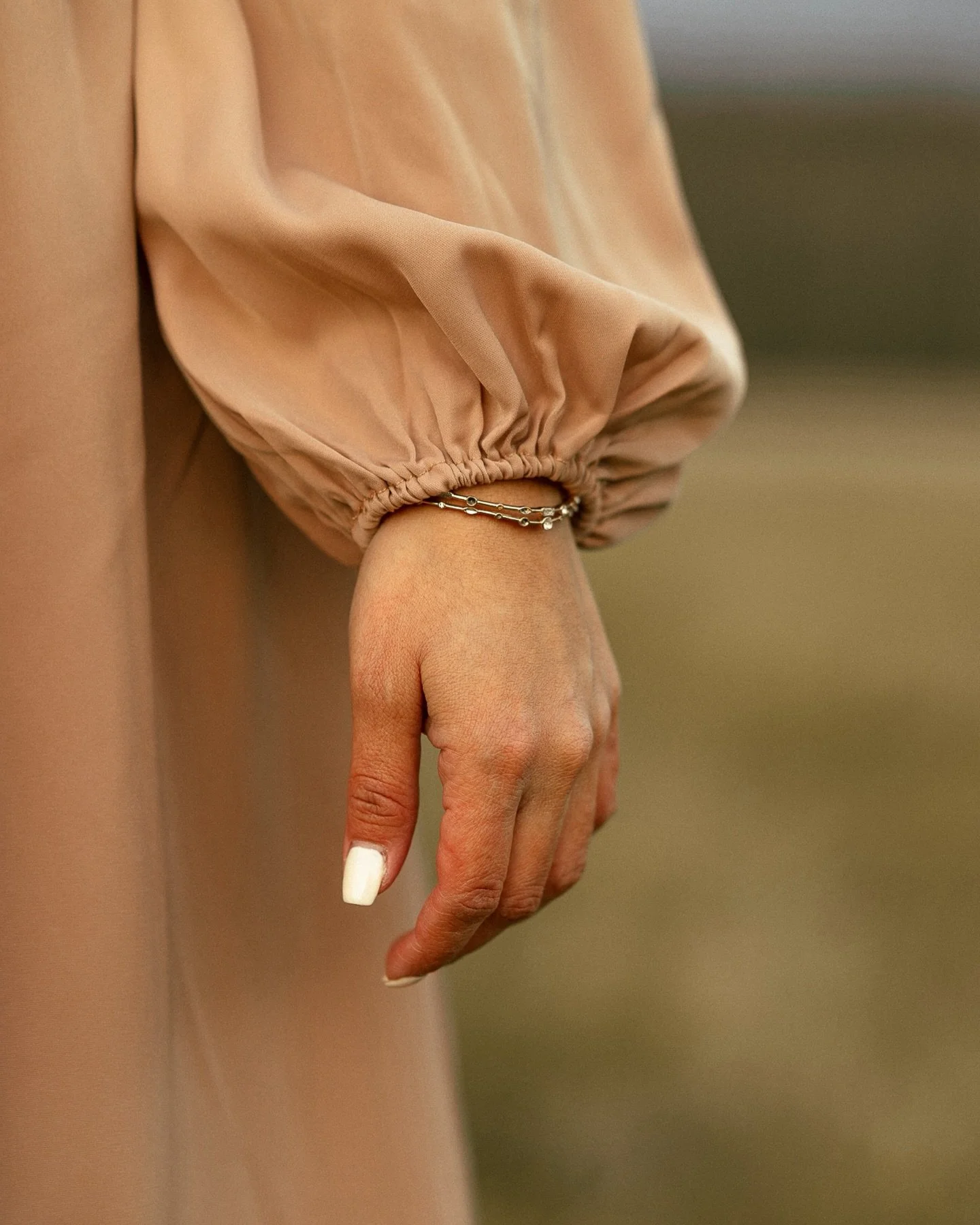 A vintage spirit moves like the wind&mdash;unseen, steady, and present.

It shapes without force, leaving its mark through quiet movement.

Like the wind, it is felt before it is understood.

Faith flows through this presence, guiding rather than ann