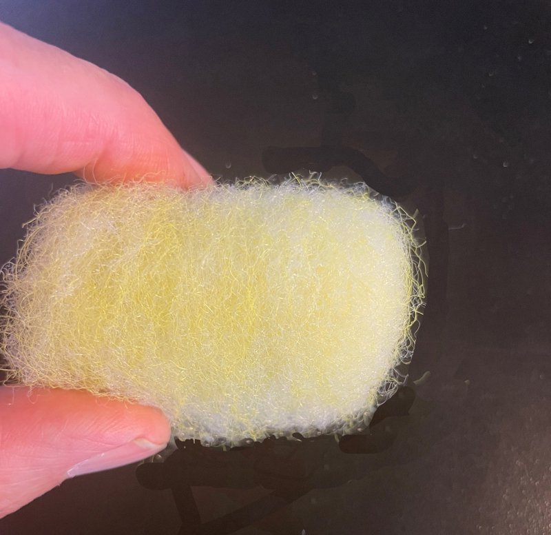 super fine microfibers easily trap spa & pool dirt, not to mention bacteria and algae