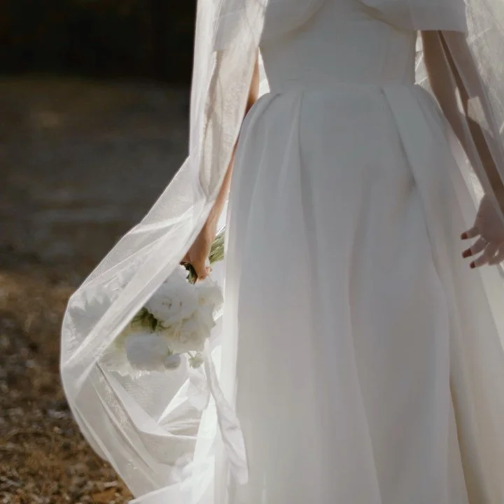 How stunning is @missy.joness ?!? I’m in love with this sunset shoot 🌅 
@emmamacaulayphotography chasing that light jussst right, @thetillerfarm providing the backdrop.
#perthweddings #margaretriverweddings #yallingyupweddings #perthweddingv