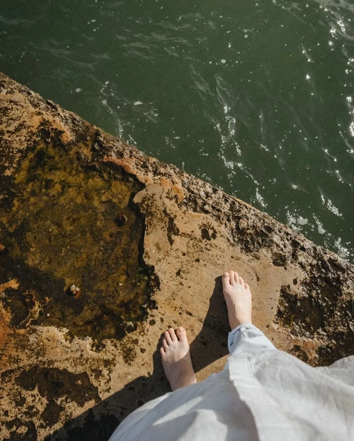 Creating space for calm, clarity, and balance.  One mindful moment at a time. 

What is one small pause you can take for yourself today? 

#strategicclarity
#consciousleadership
#integratedwellbeing
#reikihealingenergy
#zymmie