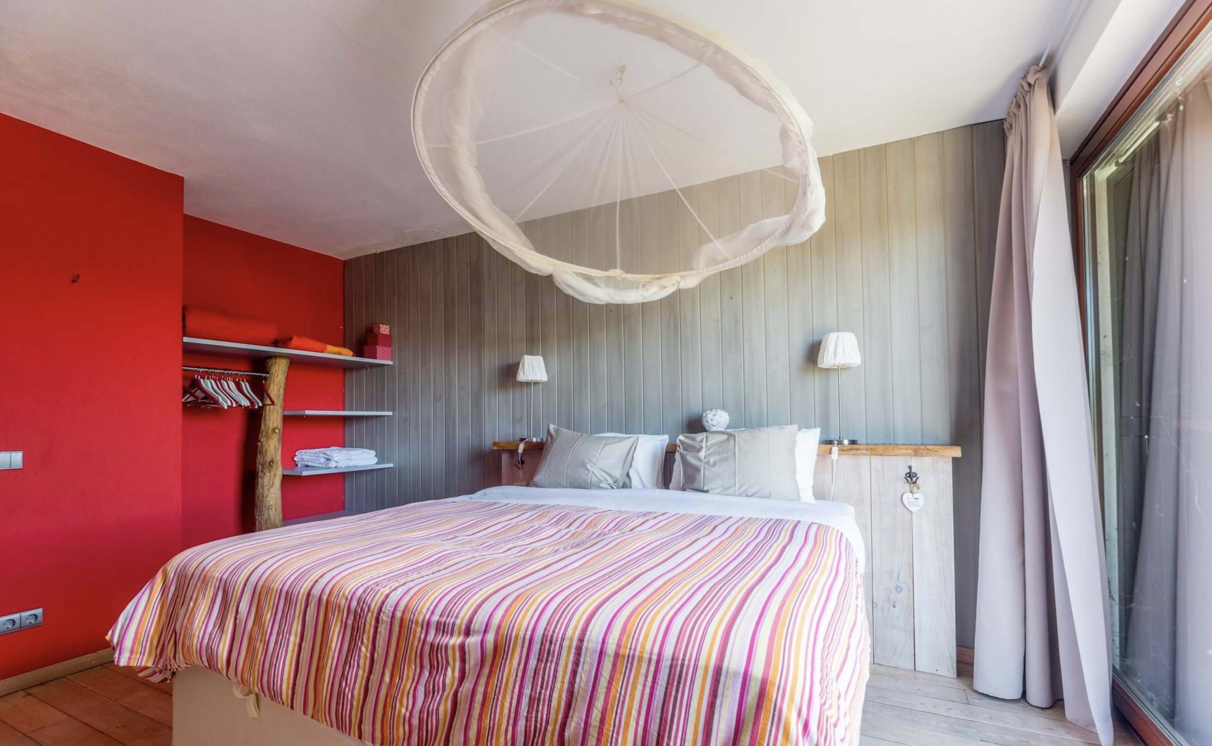 Amor Schlafzimmer.png