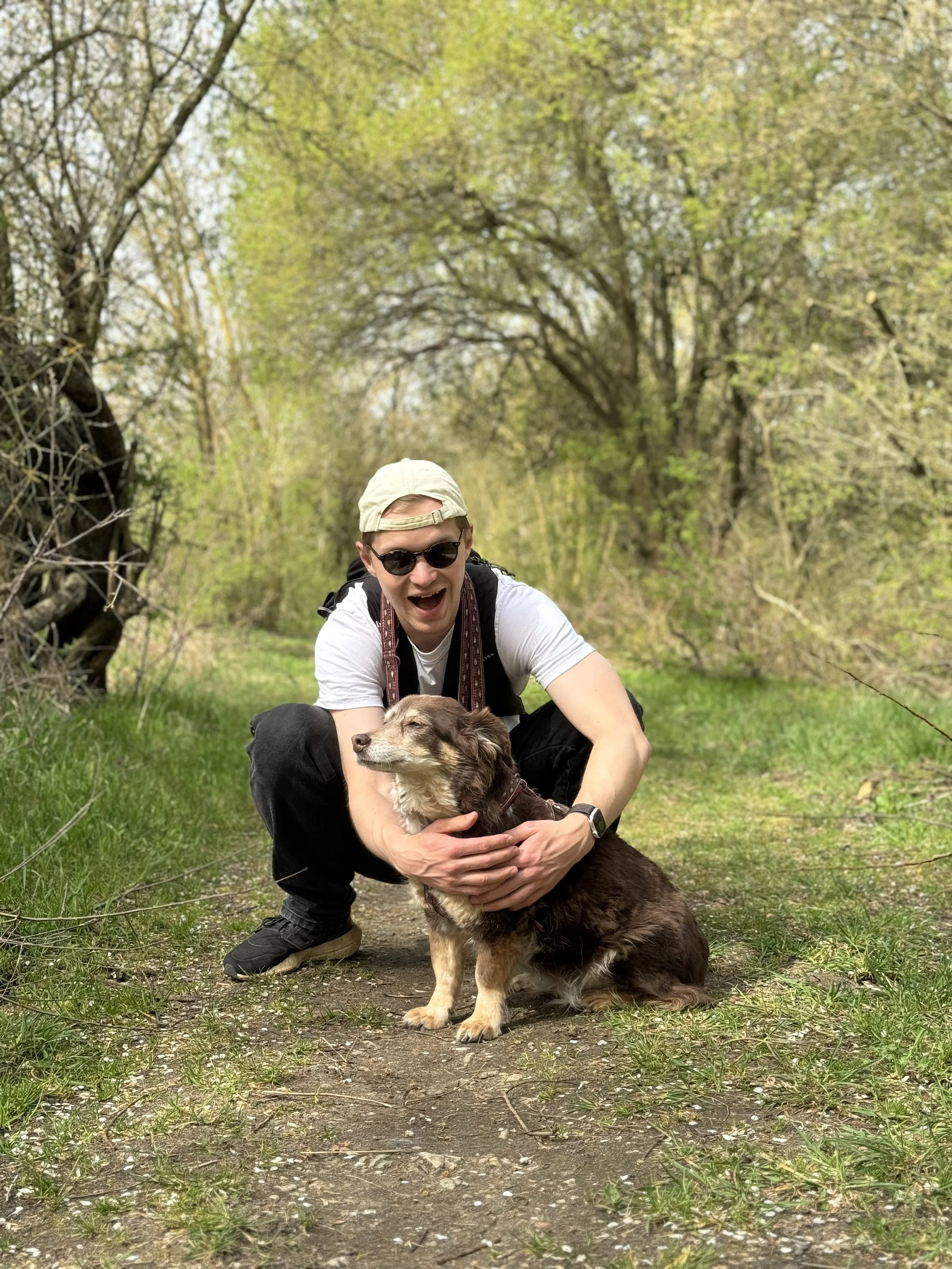 Max ist mit Nariz in der Natur