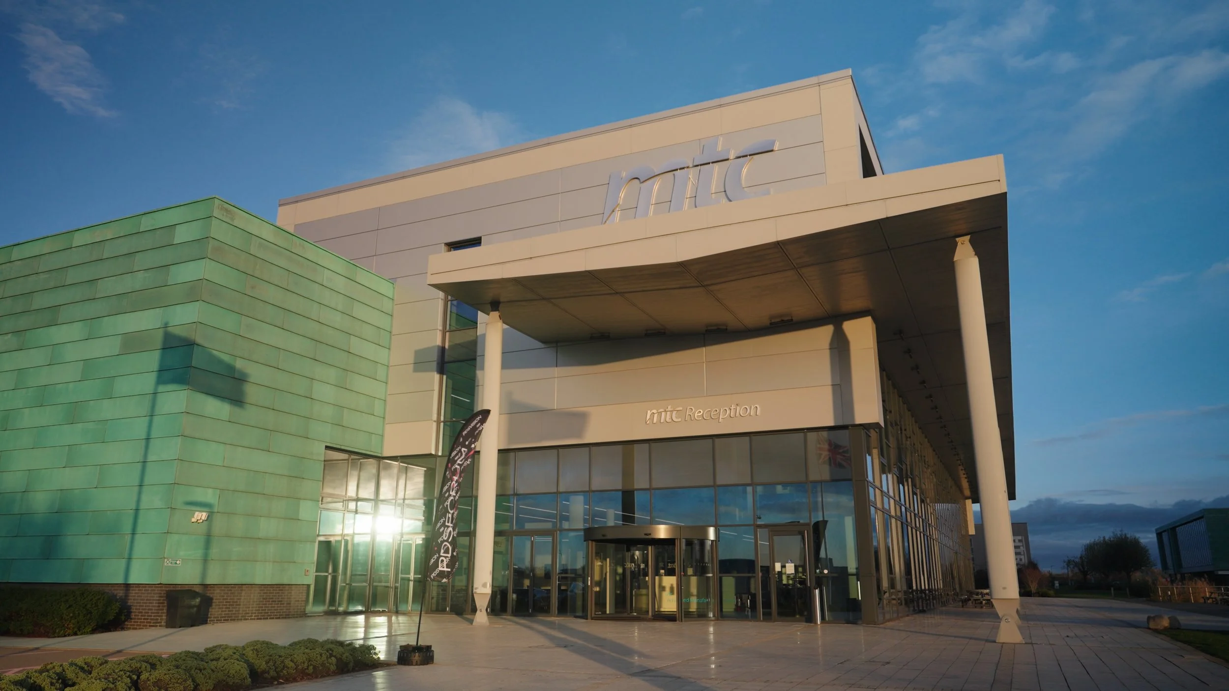 Still 2025-11-30 131929_1.1.1.jpg