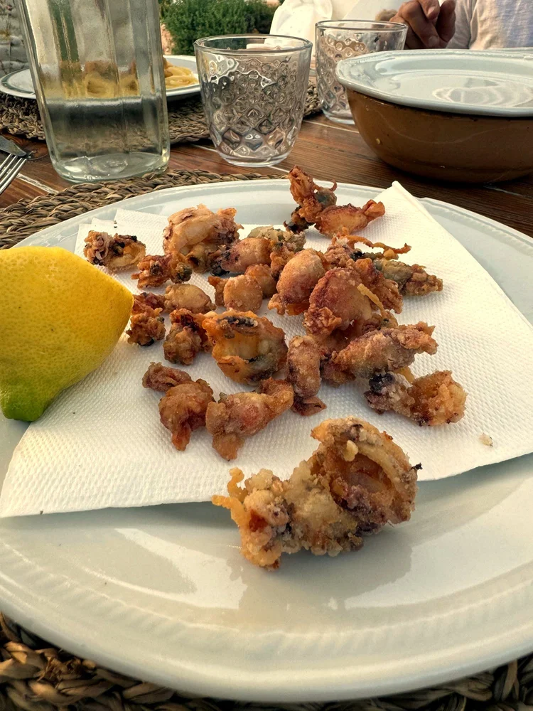 Frittierte Moscardini mit Zitrone
