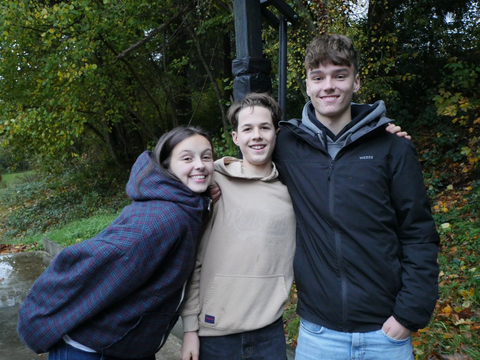 WhatsApp Image 2025-10-27 at 10.59.13_14fe1fc7.jpg