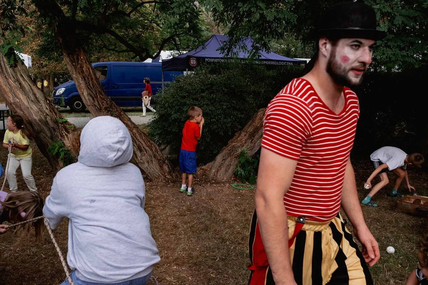 📸

#streetphotography #pruszk&oacute;w #thestreetphotographyhub #35mmstreetphotography #life_is_street #cityphotography #streetphotographer #urbanphotography #streettogether  #streets_storytelling #streetdreamsmag #urbanandstreet #citylife #captures