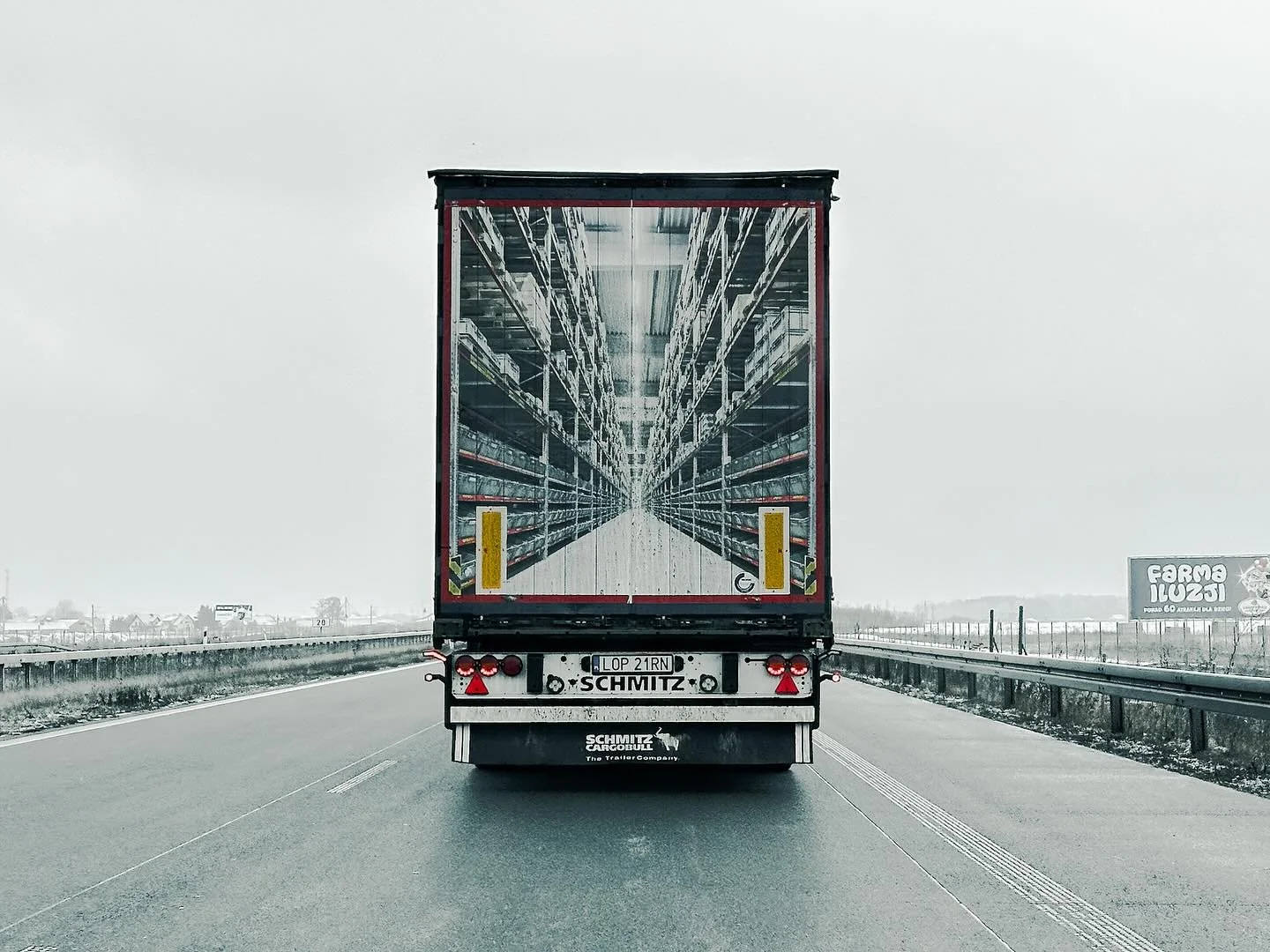 📸

#streetphotography  #thestreetphotographyhub #35mmstreetphotography #life_is_street #cityphotography #streetphotographer #urbanphotography #streettogether  #streets_storytelling #streetdreamsmag #urbanandstreet #nowhere #capturestreets #roadtonow