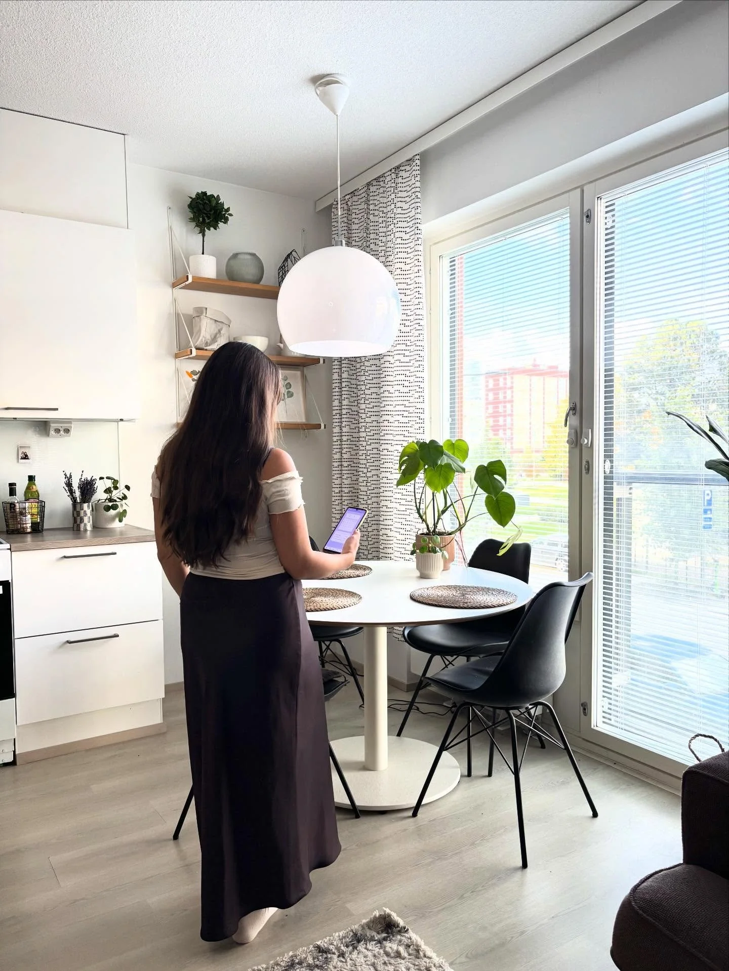 &rdquo;Mit&auml; t&auml;n&auml;&auml;n sy&ouml;d&auml;&auml;n?&rdquo; on yll&auml;tt&auml;v&auml;n raskas kysymys. 😅

Olen huomannut, ett&auml; yksi arkea eniten kuormittavista asioista on se jatkuva miettiminen: mit&auml; t&auml;n&auml;&auml;n sy&o