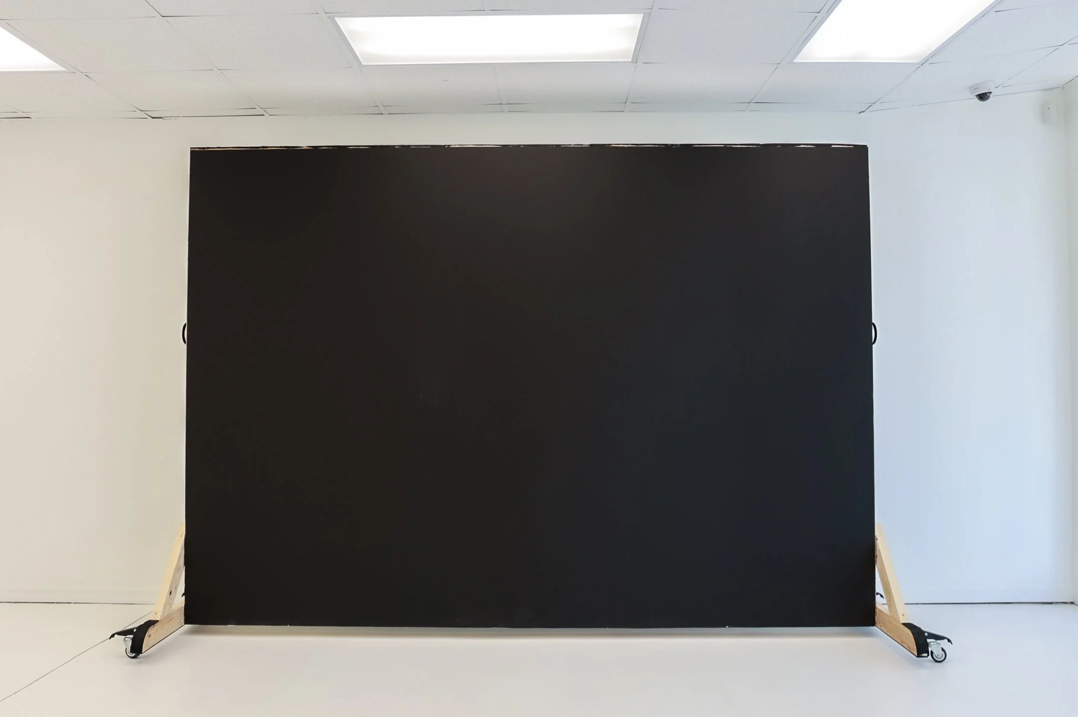 Black Rolling Backdrop