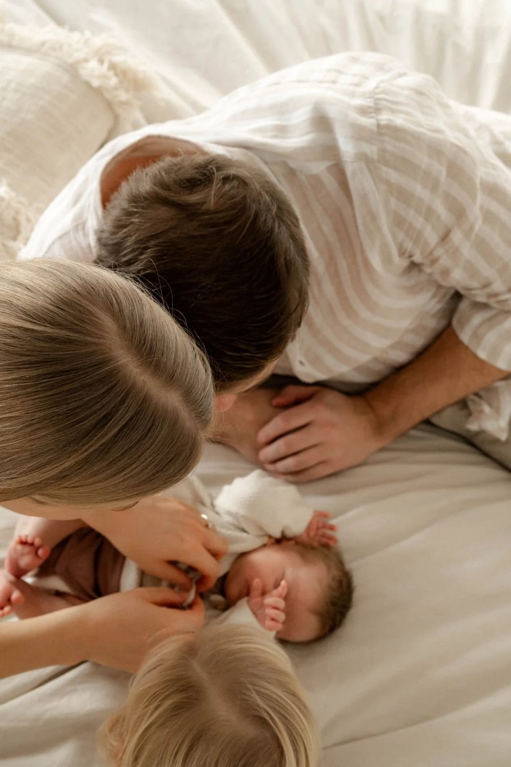 Homestory+Newbornfotografie+Familienfotografie+Fotografie+Familienshooting+Fotografin+Familie+Braunschweig+Wolfenbüttel+Vechelde+Peine+Hildesheim+Niedersachsen (2 von 13) (14).JPG