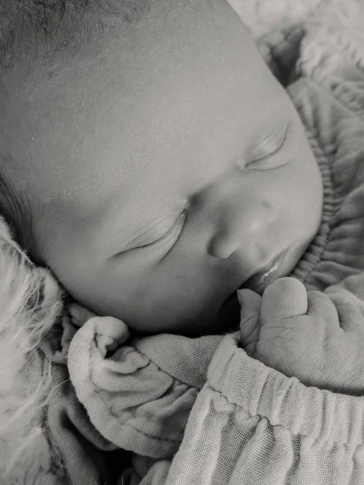 Babyfotografie+Newbornfotografie+Familienfotografie+Fotografie+Familienshooting+Fotografin+Familie+Braunschweig+Wolfenbüttel+Vechelde+Peine+Hildesheim+Niedersachsen (6 von 13).JPG