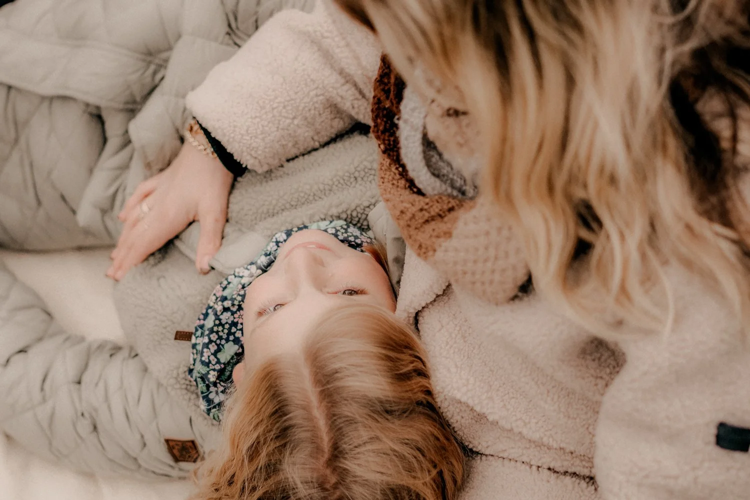 Familienfotografie+Fotografie+Familienshooting+Fotografin+Familie+Braunschweig+Wolfenbüttel+Vechelde+Peine+Hildesheim+Niedersachsen (19 von 75).JPG