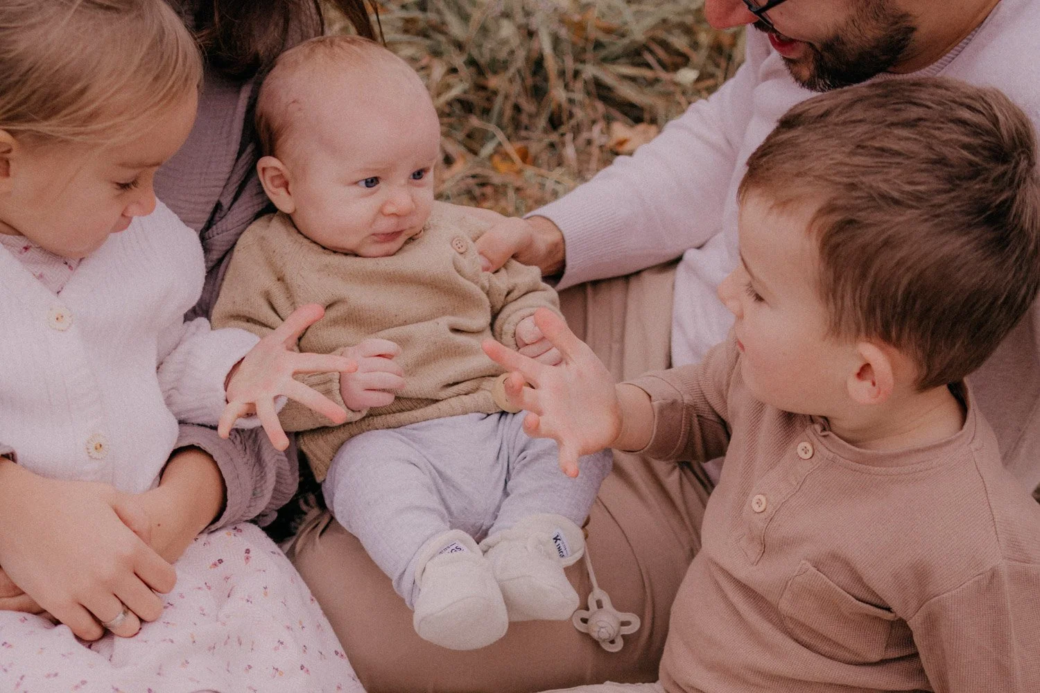 Familienfotografie+Familienfotografie+Fotografie+Familienshooting+Fotografin+Familie+Braunschweig+Wolfenbüttel+Vechelde+Peine+Hildesheim+Niedersachsen (42 von 52).JPG