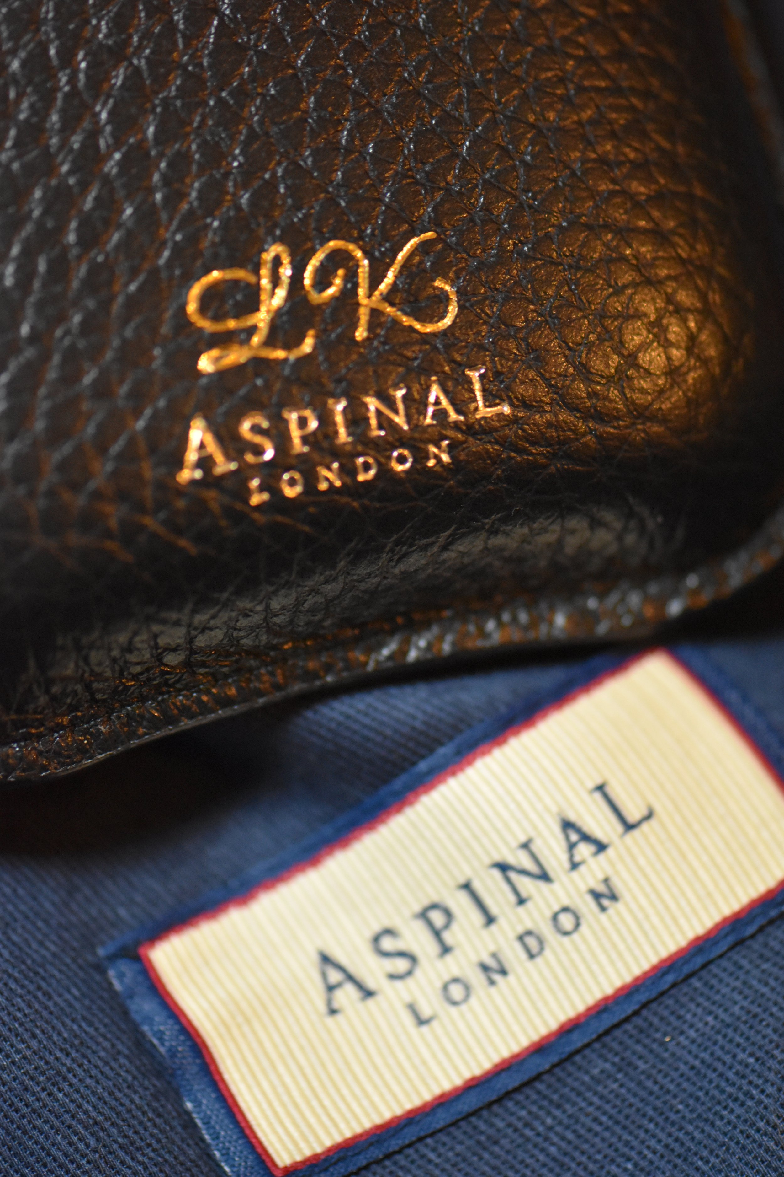 hot foiling on a leather hip flask holder