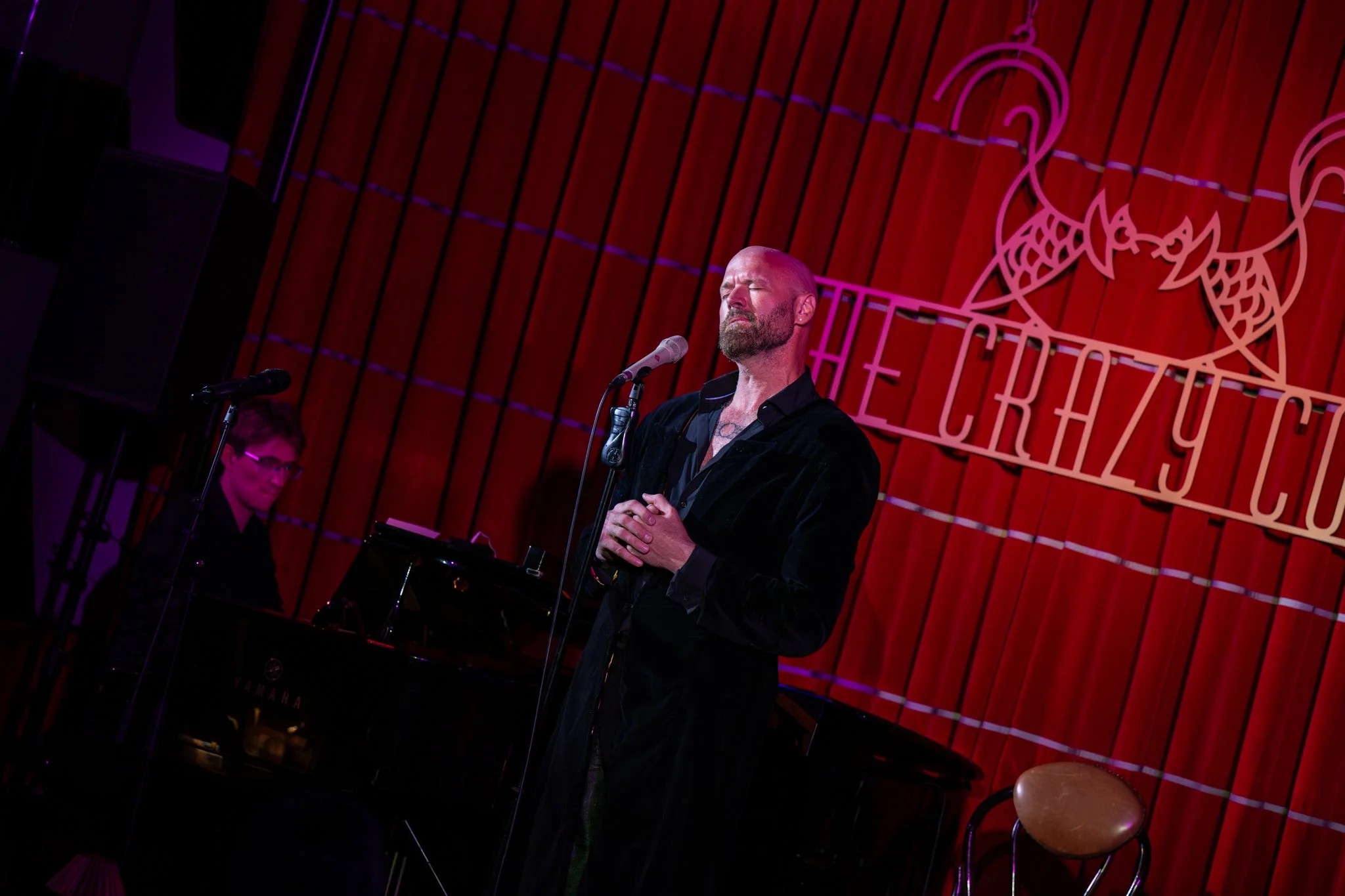 Zachary James - Crazy Coqs -07.jpg