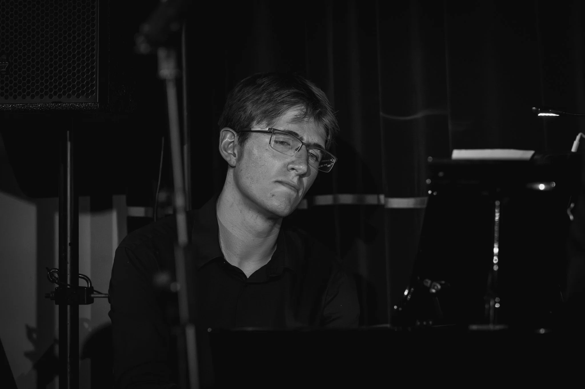 Zachary James - Crazy Coqs 