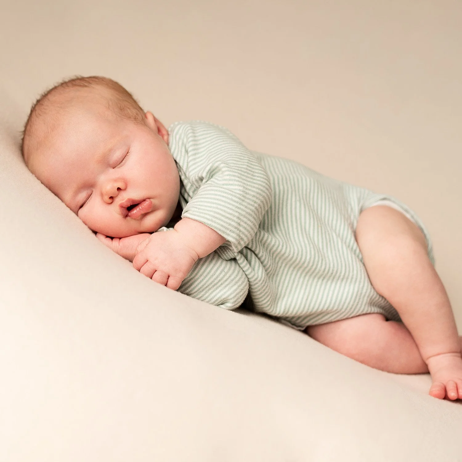 nyfodtfotografering_babyfoto_mitt-forste-portrett_fotograf-i-larvik14.jpg