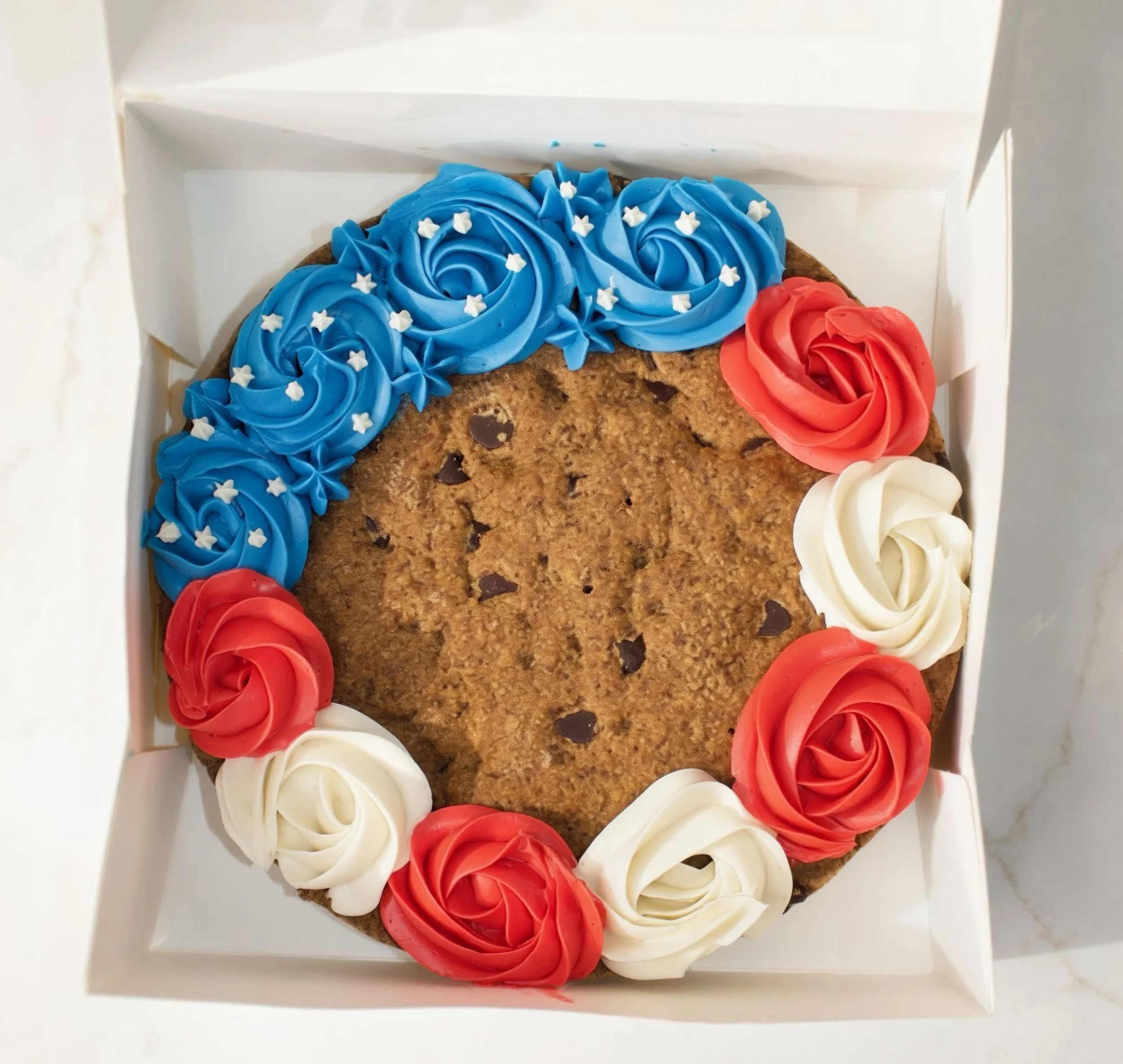 8" Chocolate Chip Cookie Cake (Feeds 5-6_