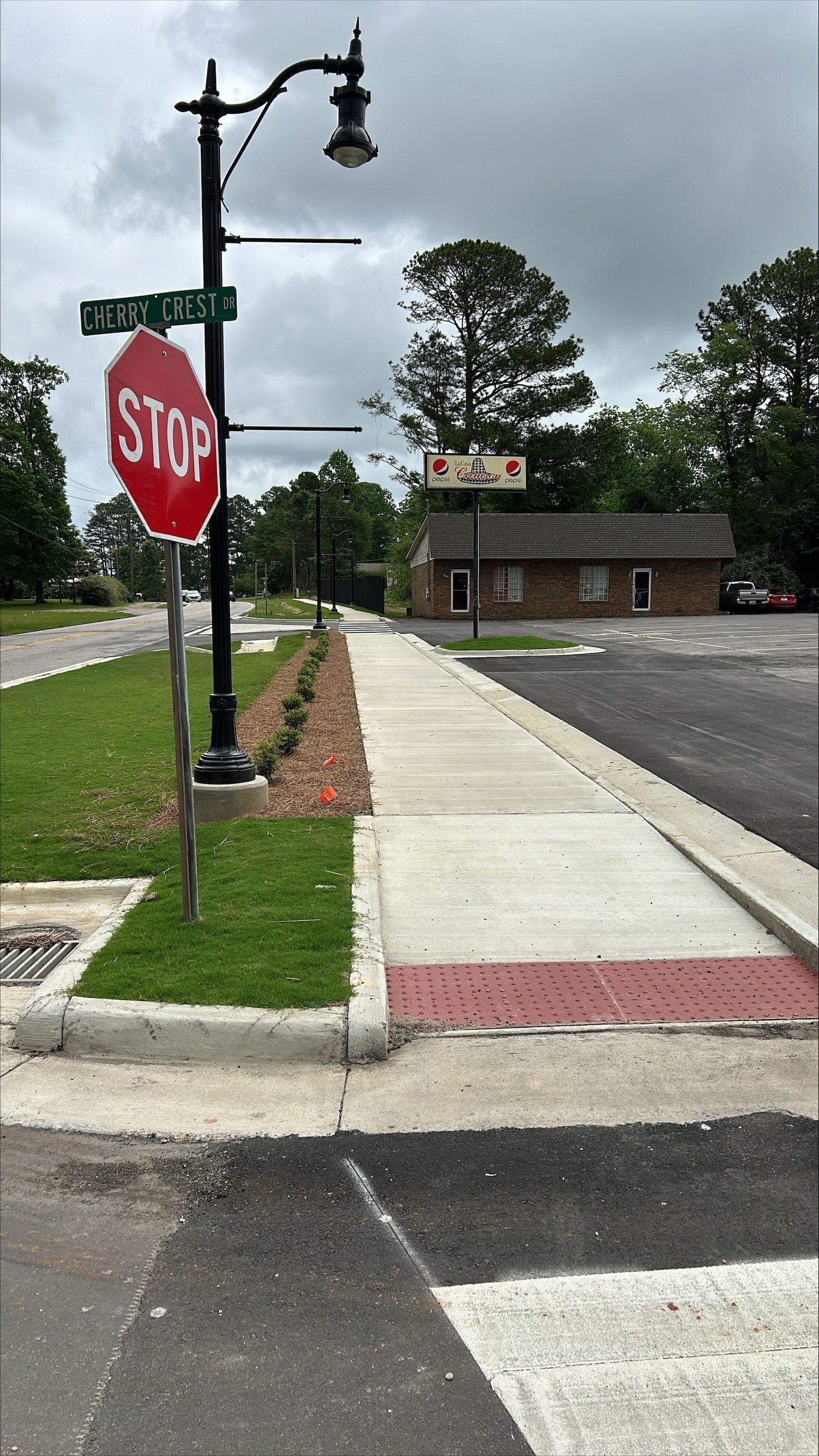 Sidewalks and Street Scaping