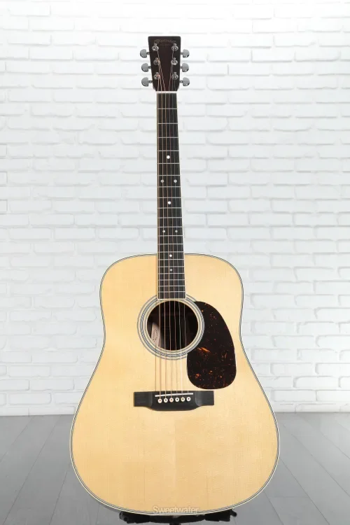 Martin D35 Acoustic Dreadnought Mahogany Neck, Spruce Soundboard East Indian Rosewood Back & Sides [$$$$$]