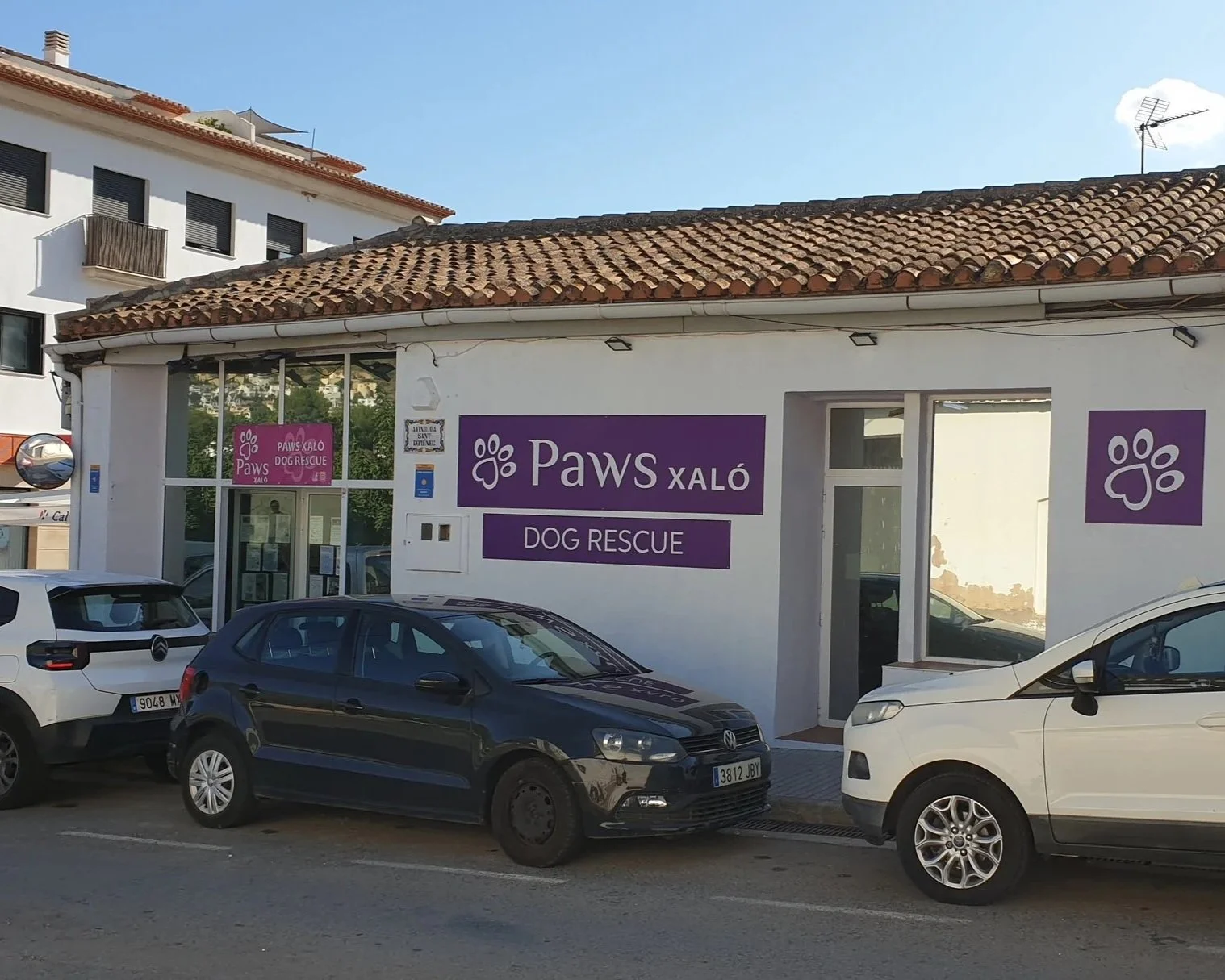 Paws Xaló shopfront in Jalón village
