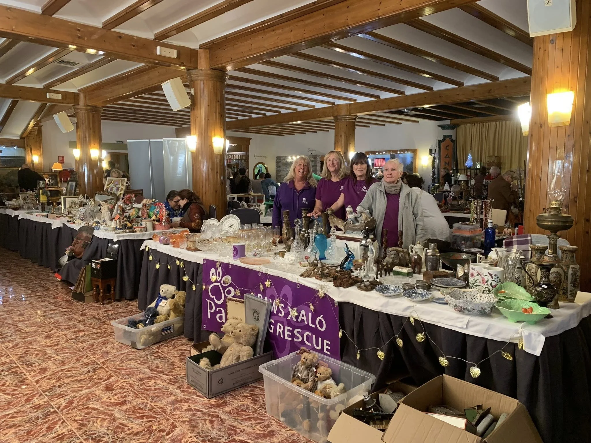 Paws Xaló stall at Canor