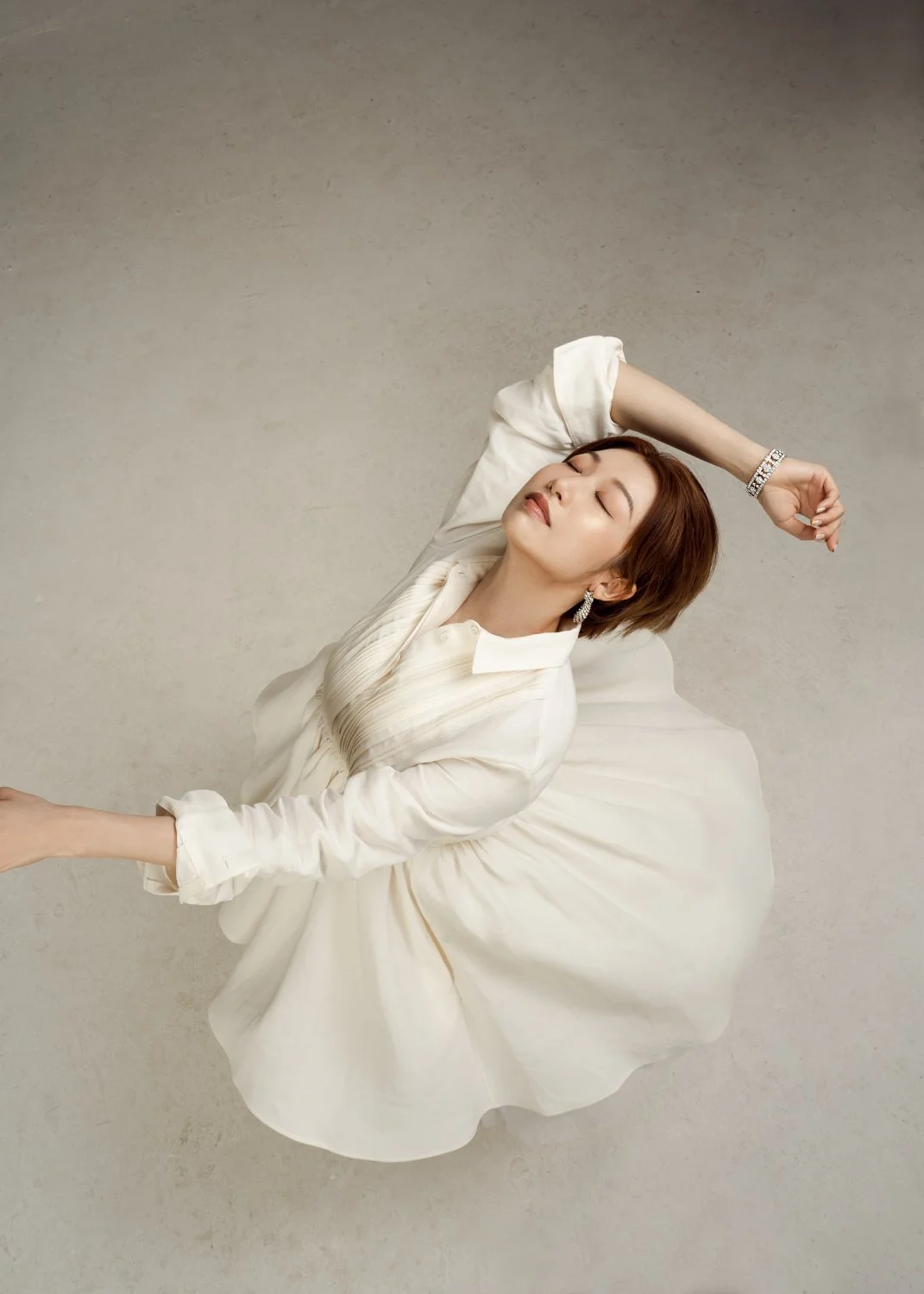 Timeless fashion editorial portrait photographed by Kay Lai Studio in Hong Kong.