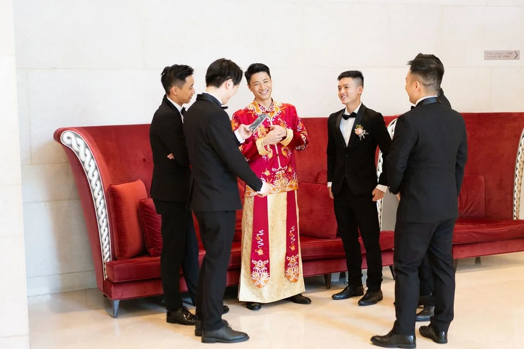 Timeless fashion editorial style wedding day photography photographed by Kay Lai Studio in Hong Kong. 香港Kay Lai Studio時尚風格婚禮攝影。