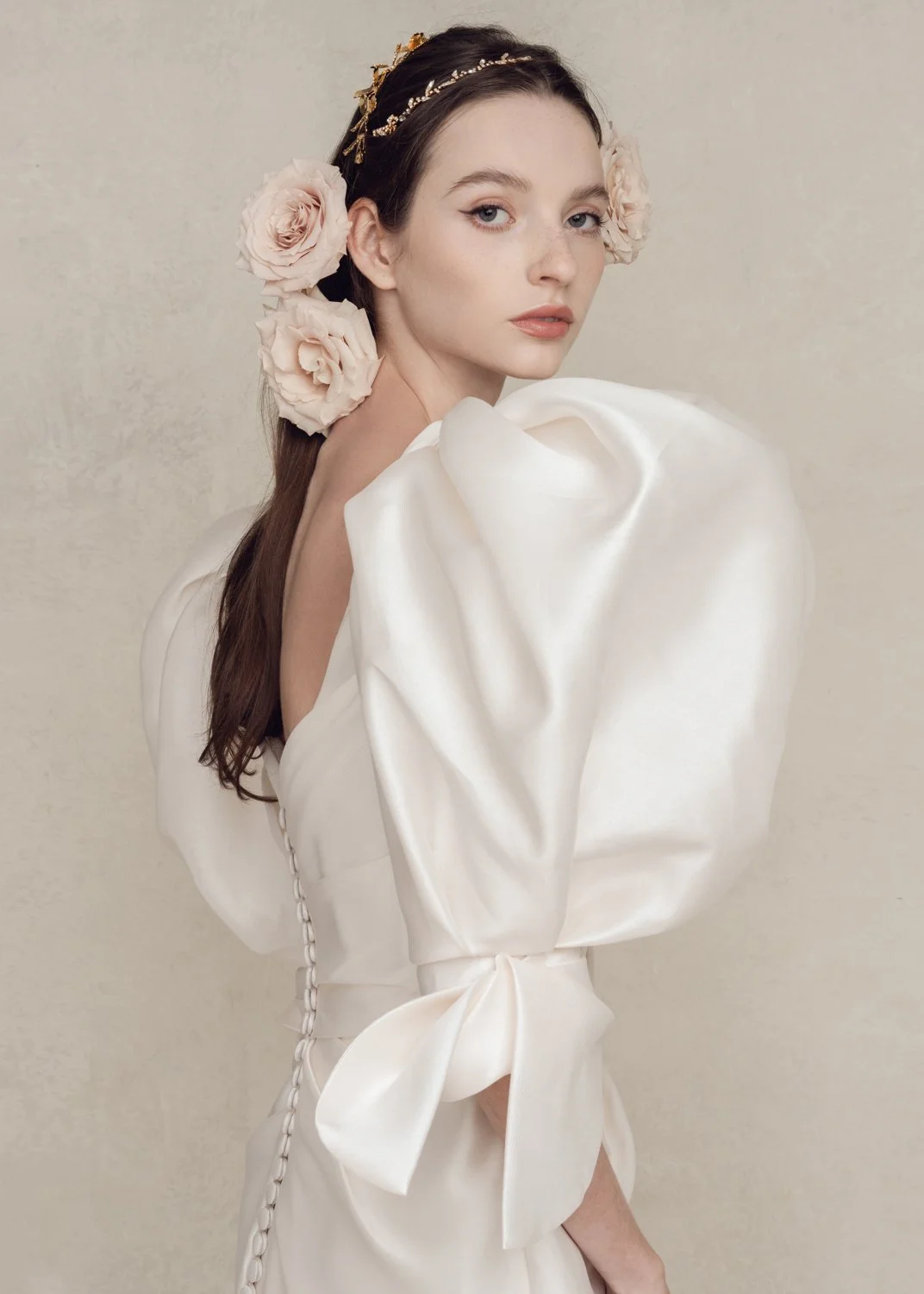 Timeless fashion editorial bridal portrait photographed by Kay Lai Studio in Hong Kong.