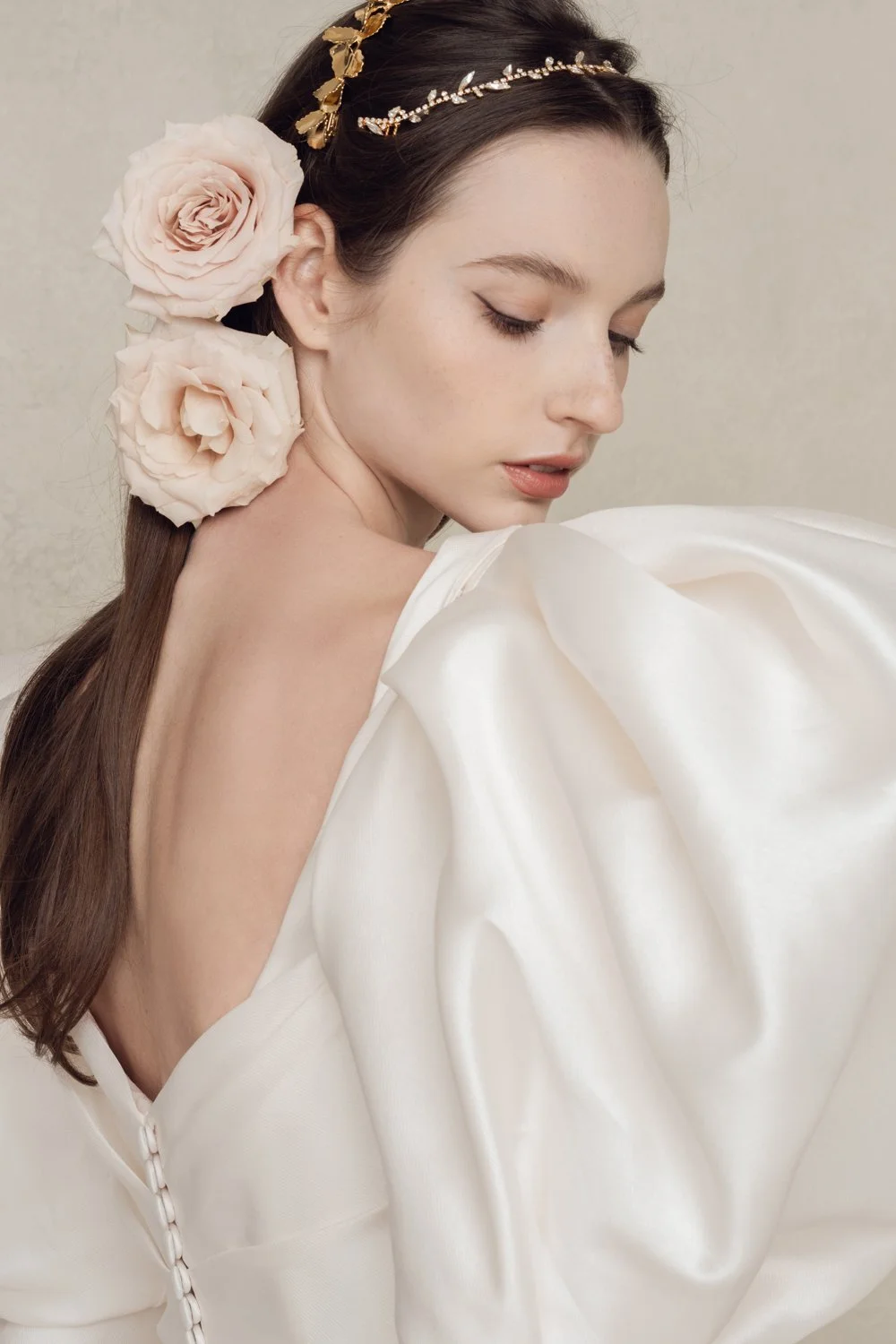 Timeless fashion editorial bridal portrait photographed by Kay Lai Studio in Hong Kong.