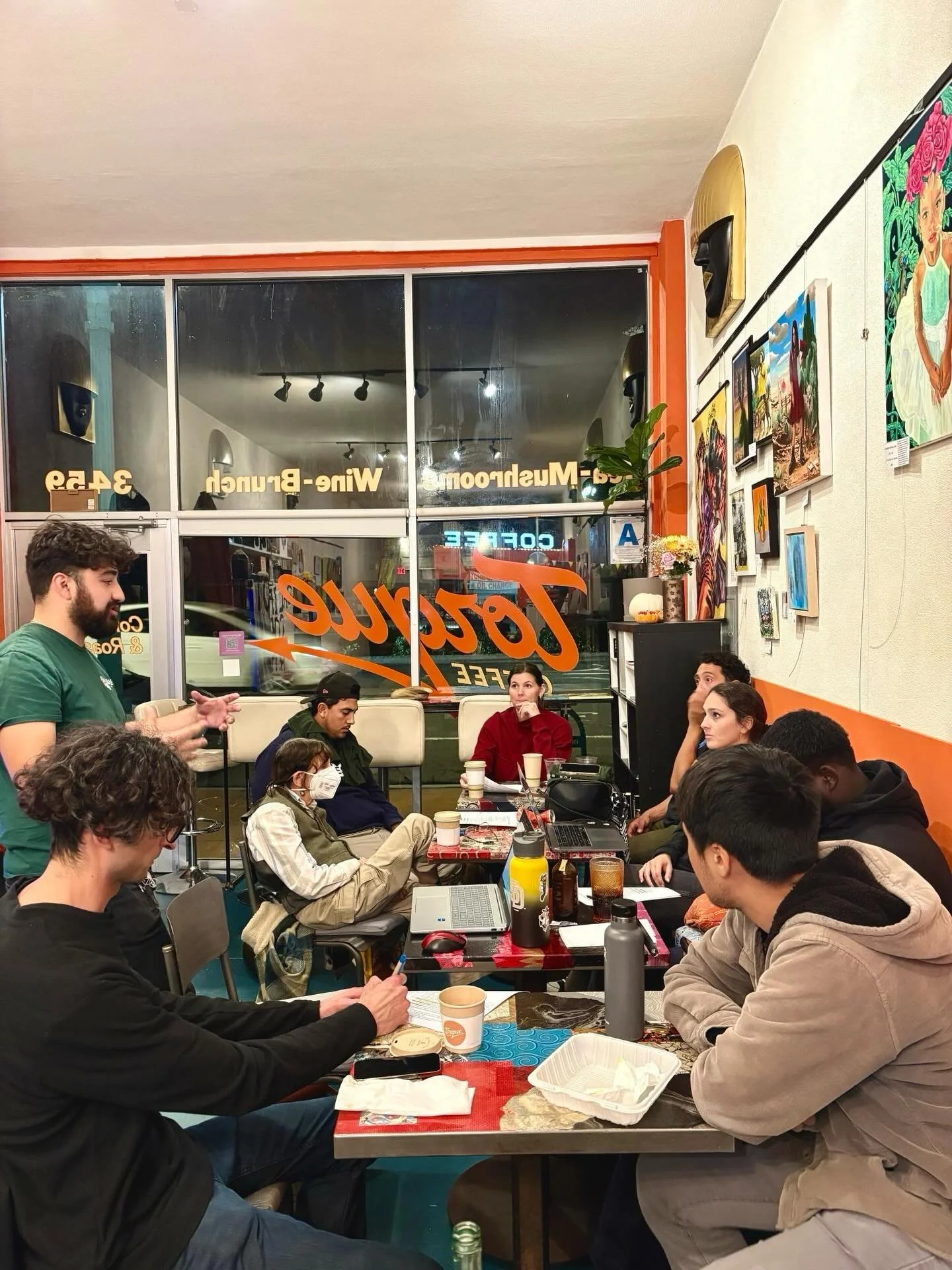 great meeting today of volunteers for @butchware for governor of CA! 🫶