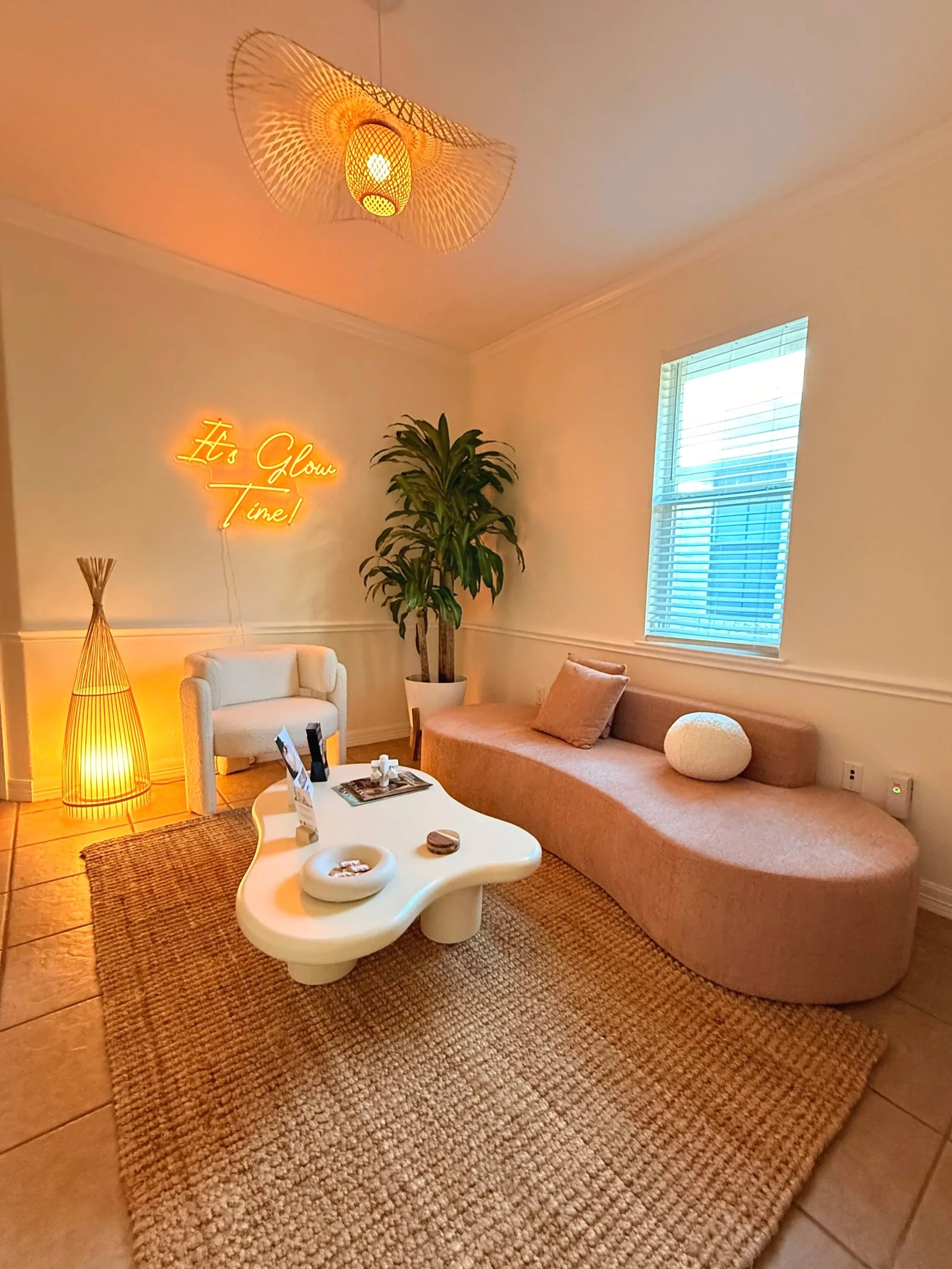 Private skincare consultation room at Spa Éclat