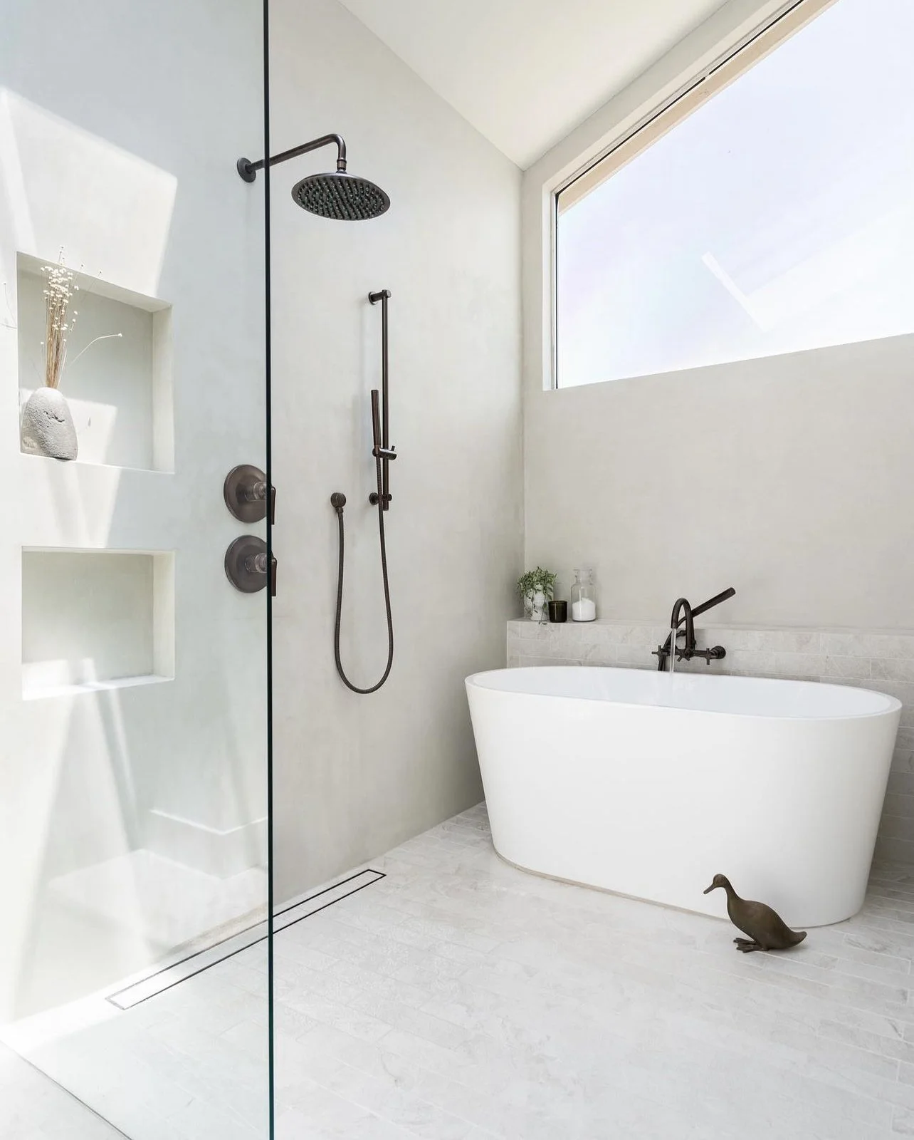 TADELAKT SHOWER, MICRO CEMENT SHOWER, PLASTER SHOWER