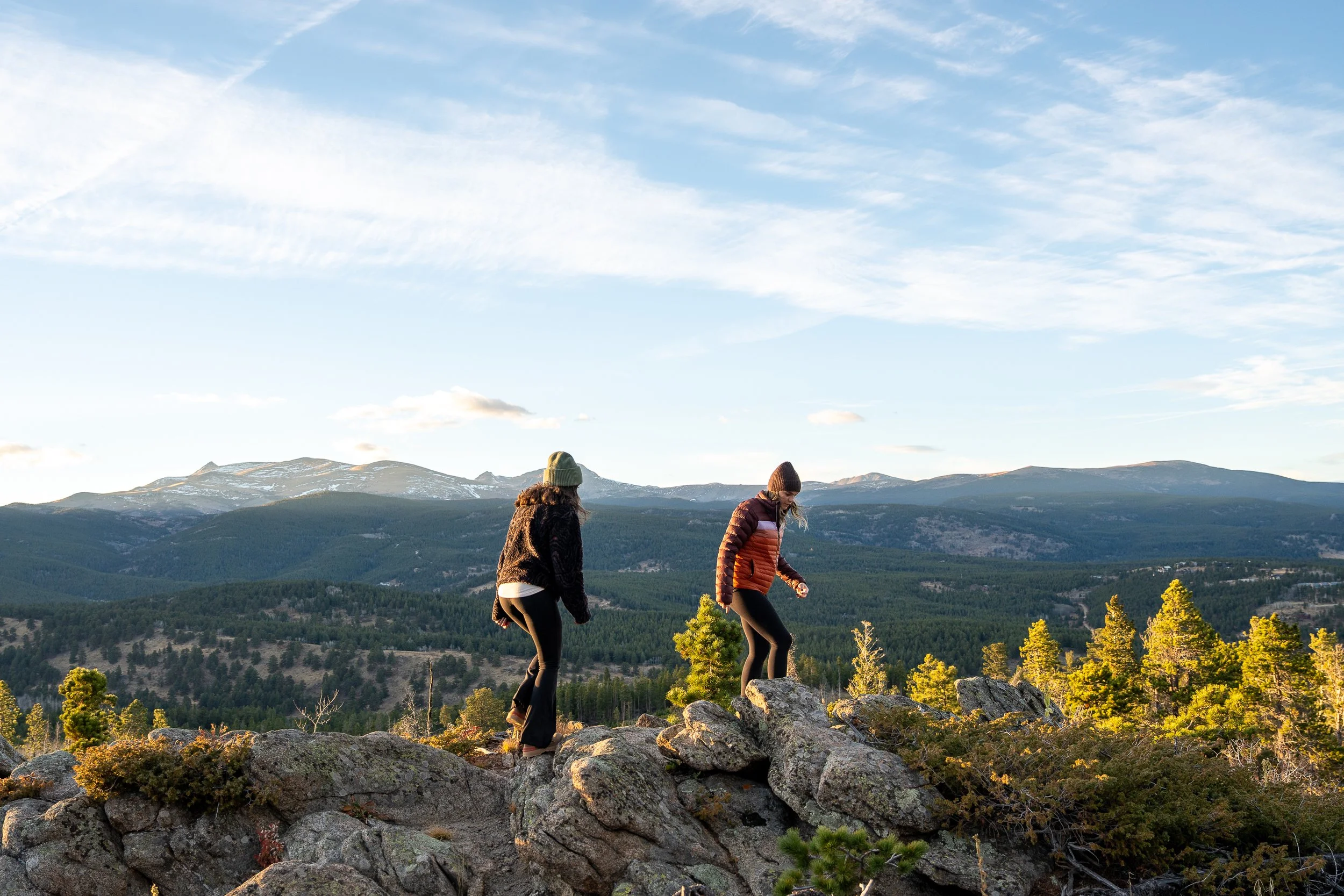 LifestyleBoulderHike.jpg