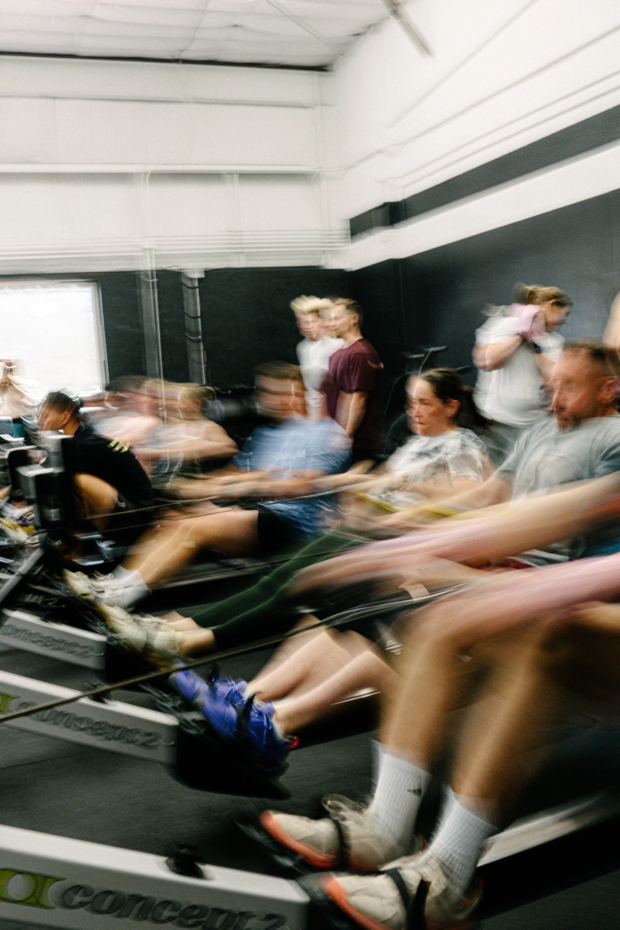 Crossfitblurrows.jpg