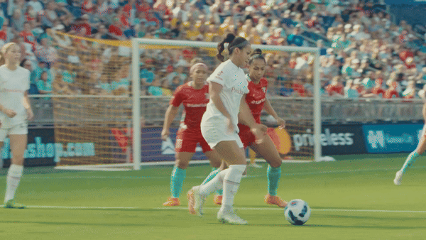 TheJoyofArriving_GIF_06.gif