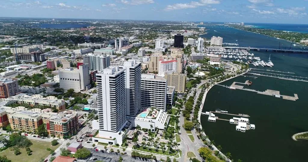 Who Do We Recommend as an LMFT in Palm Beach, South Florida?