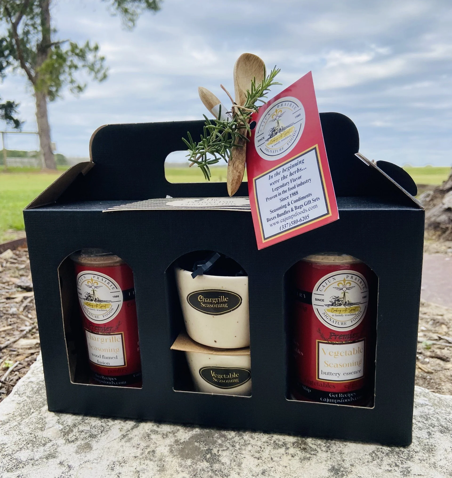 Perfect Pair Pinch Pot Box Classic 2026.jfif