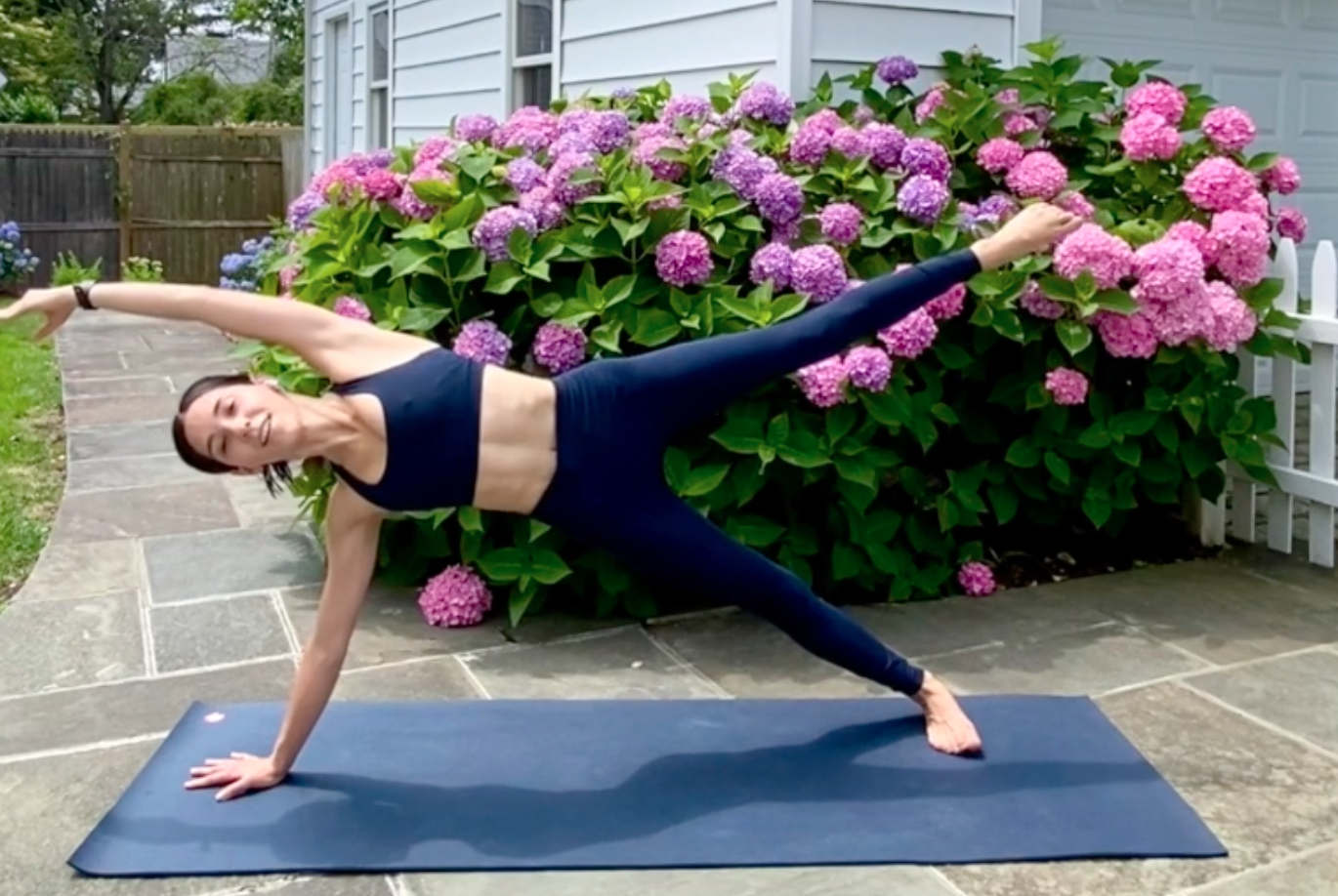 Saturday Flow - 20 Minute Full Body Power
