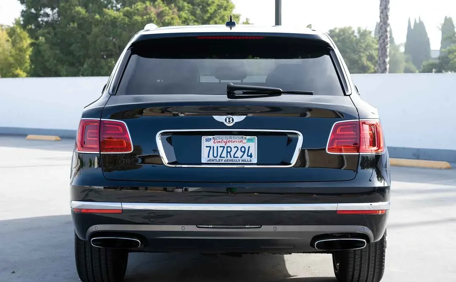 2017-Bentley-Bentayga-Lease-6092.webp
