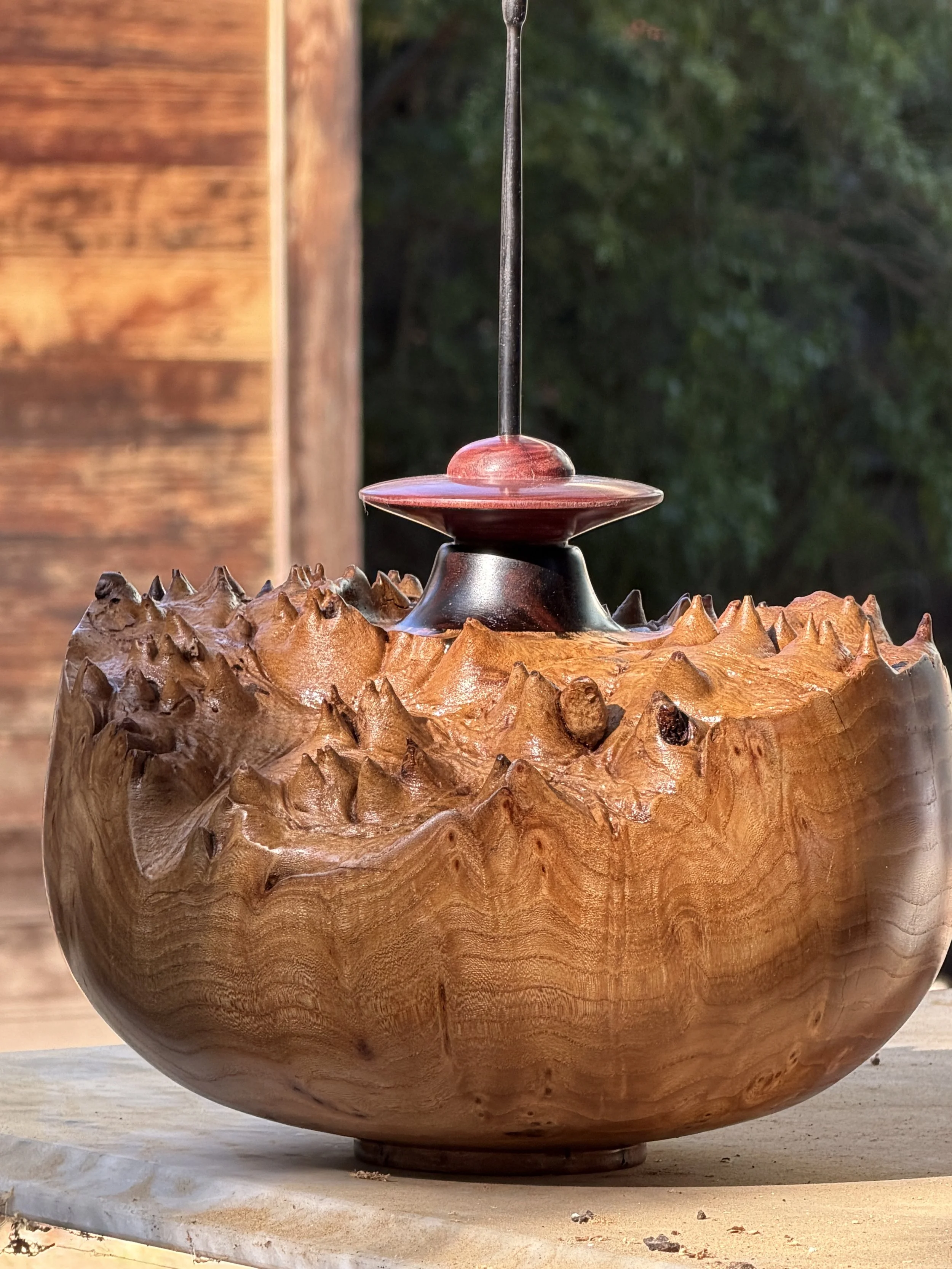 Stippled Hollow-form