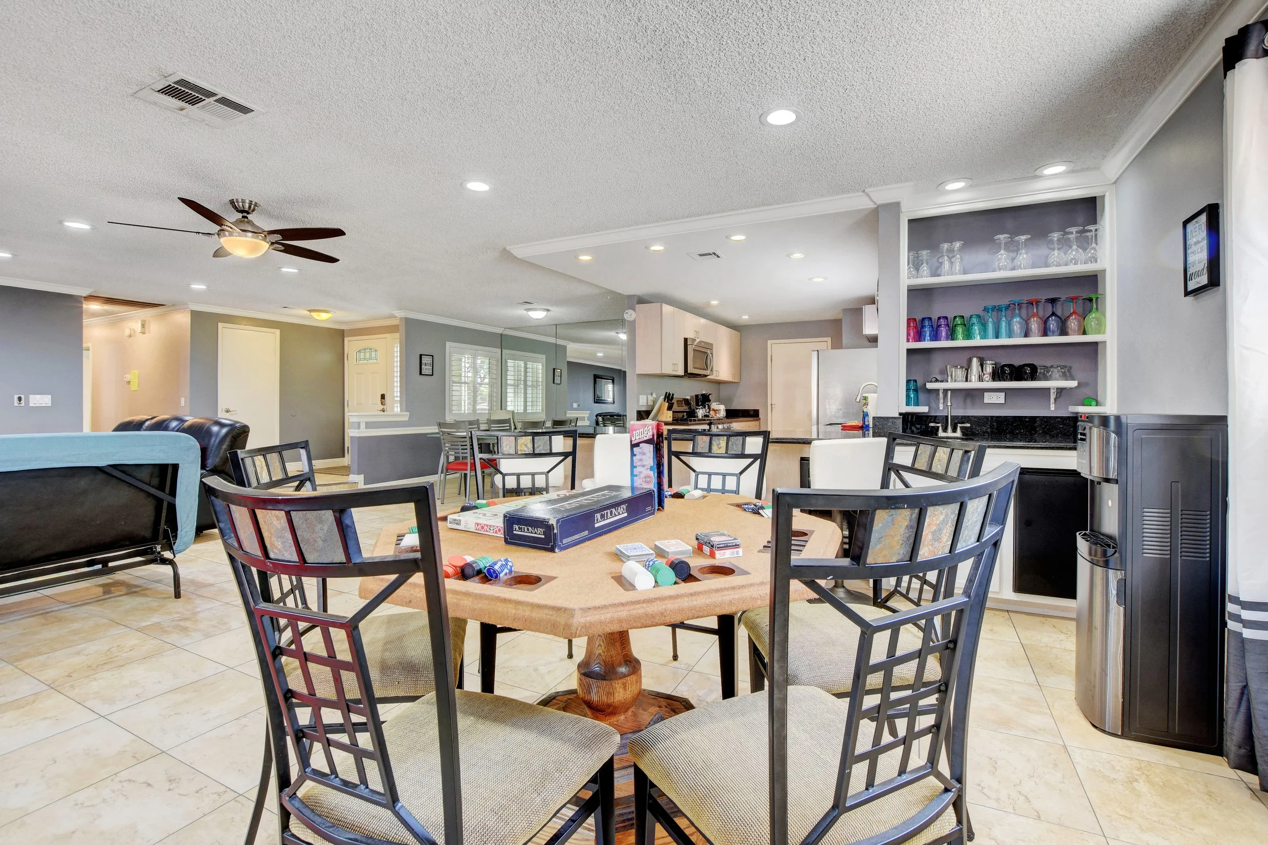 917 Woodbridge Dr_09.jpg