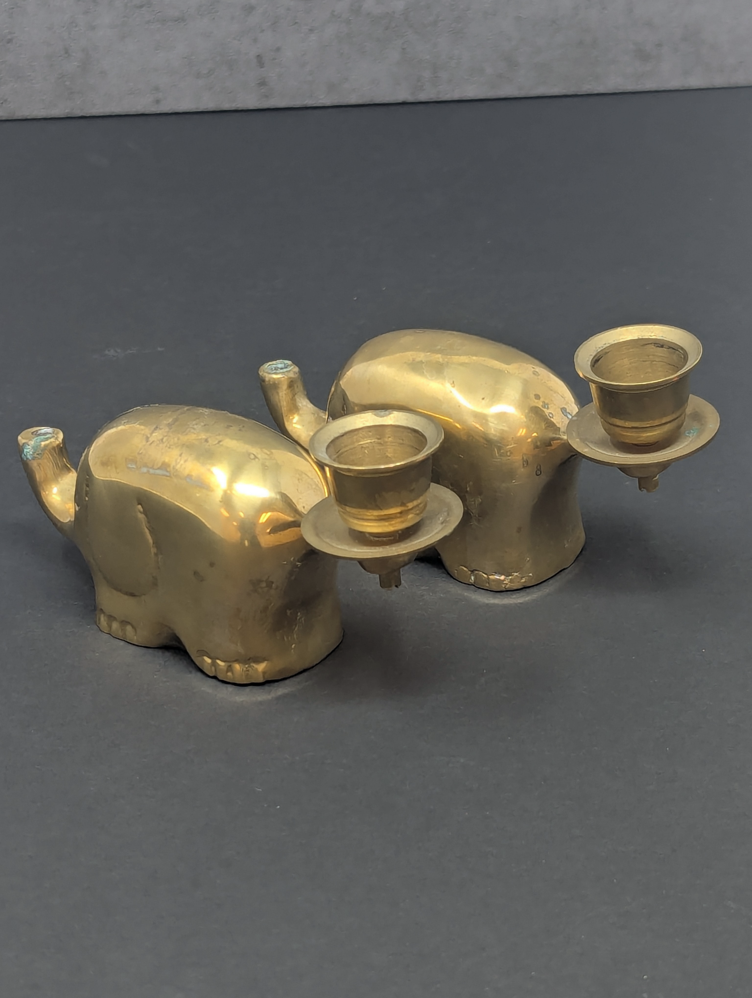 Elephant candle holders 1.png