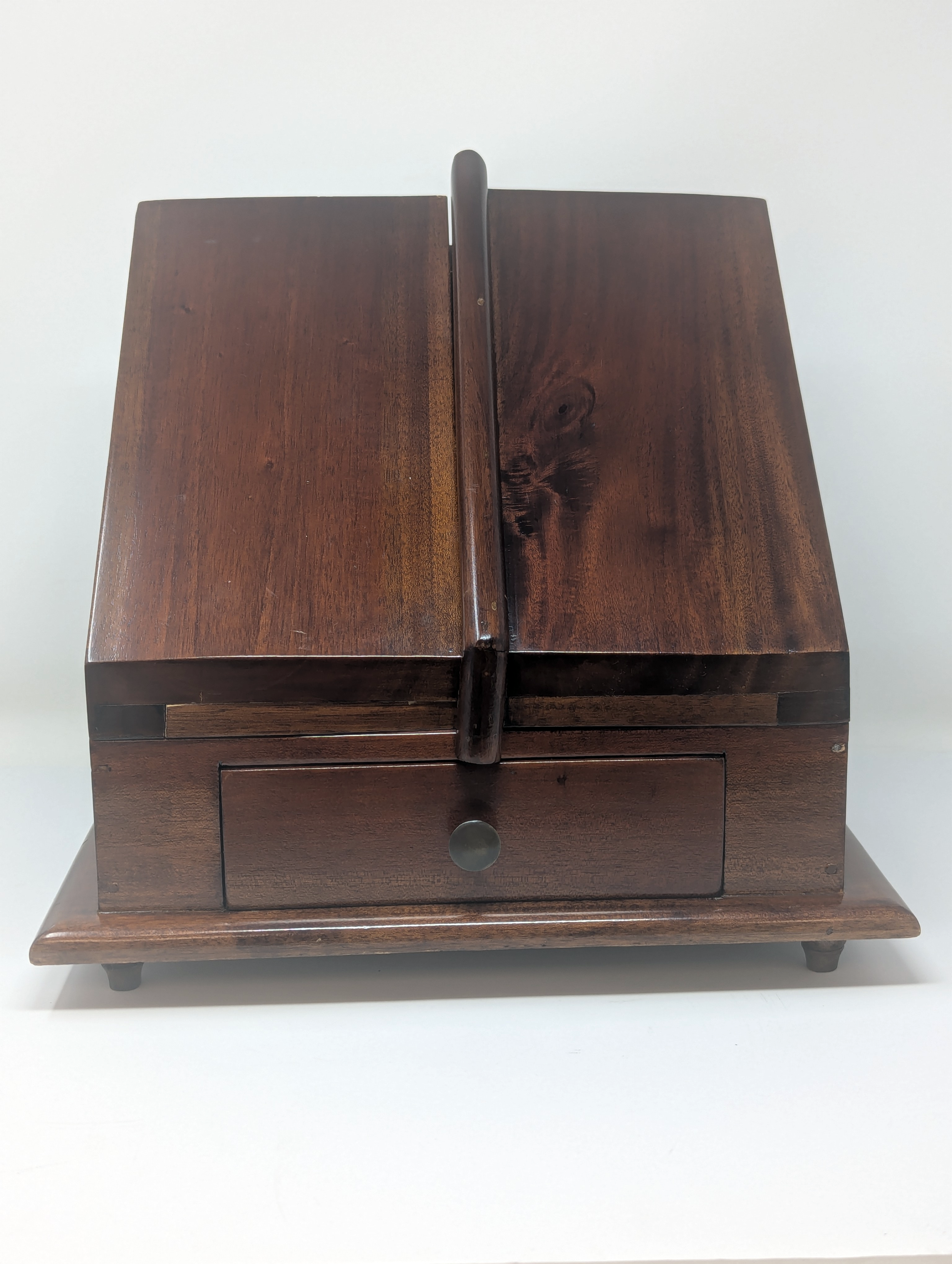 Wood Desk Organizer 1.png