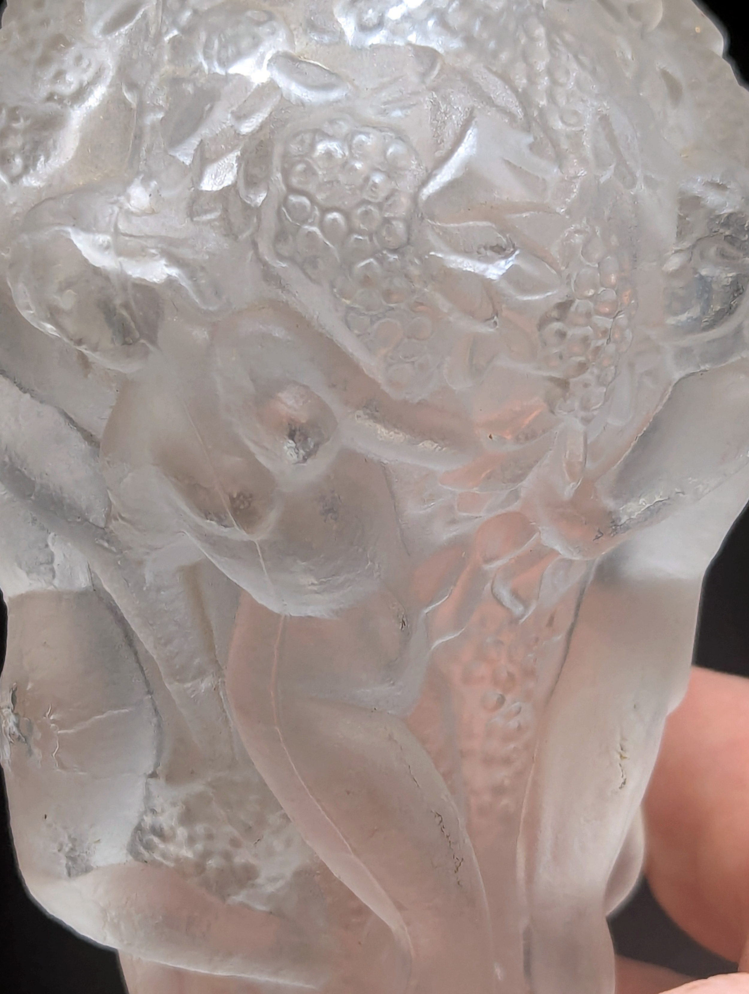 Glass Ladies Vase 5.png