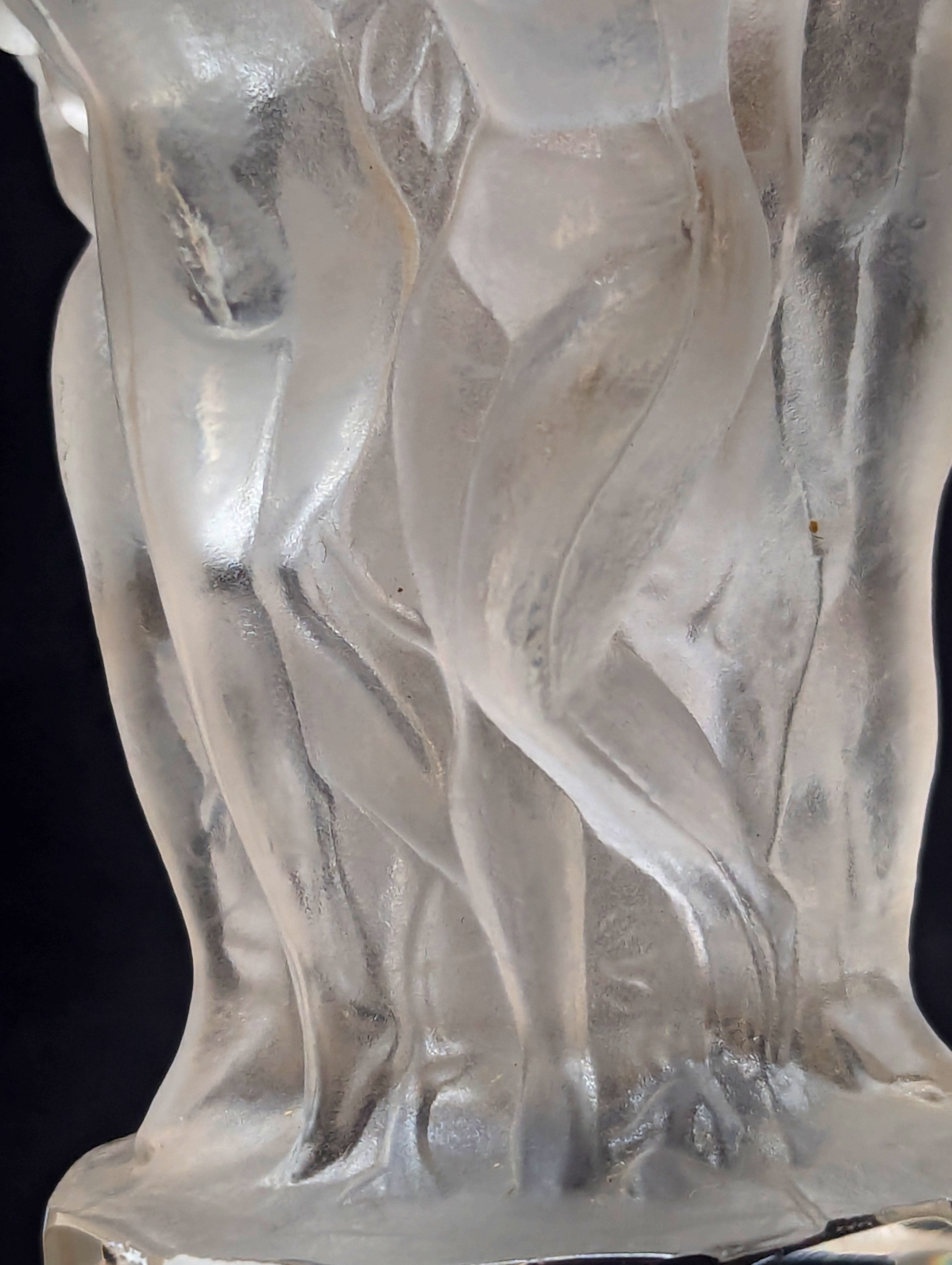 Glass Ladies Vase 6.png
