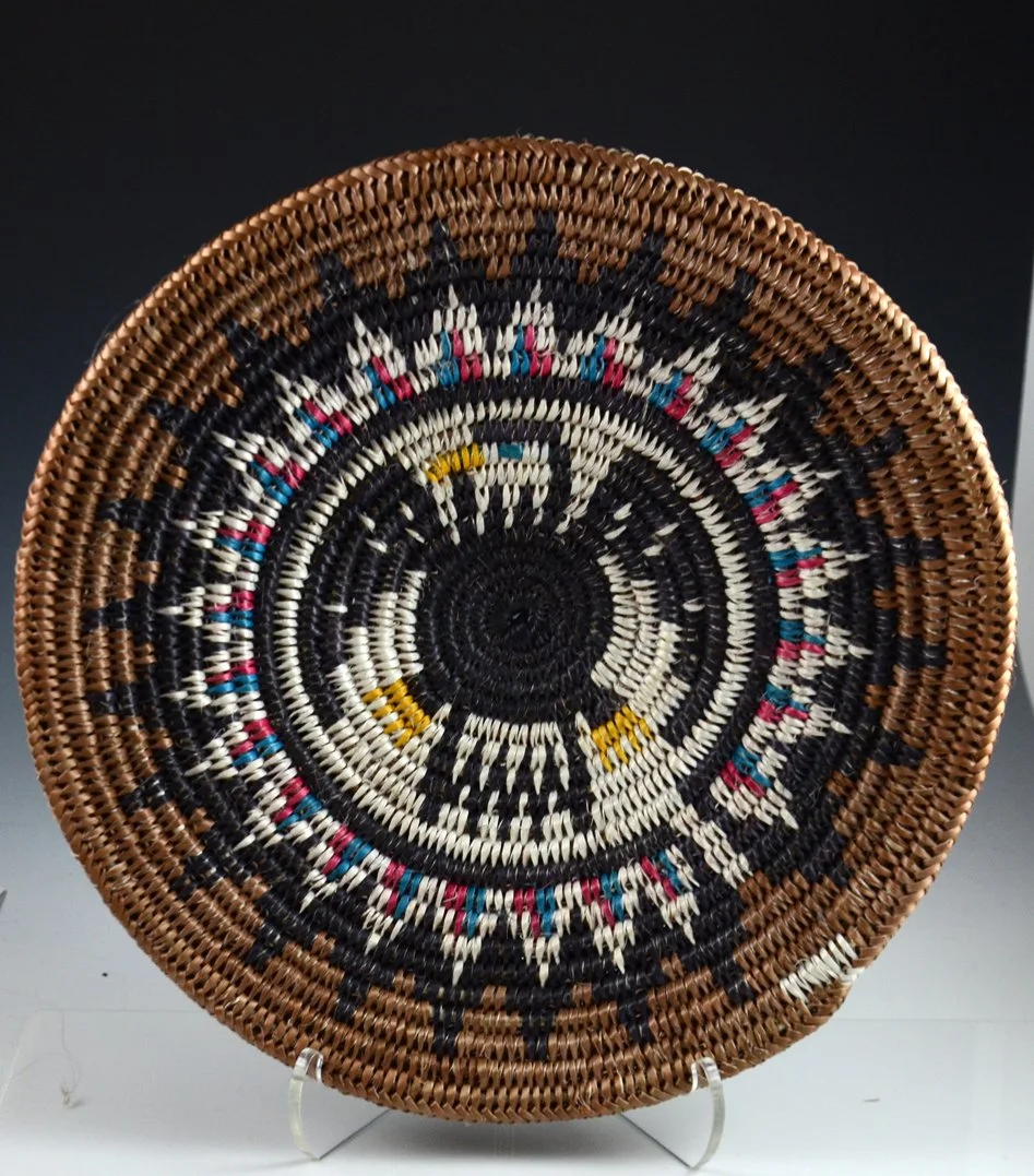 Sally j black basket weaver navajo Eagle Basket 3.jpg
