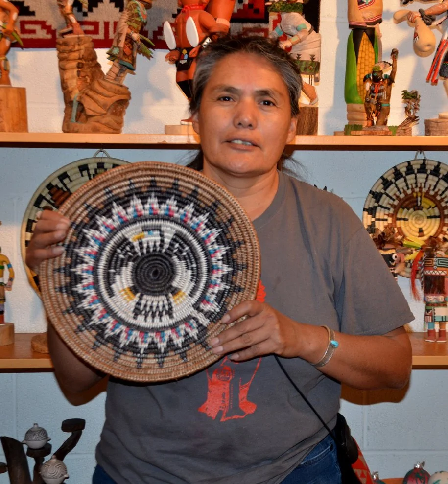 Sally j black basket weaver navajo Eagle Basket 2.jpg
