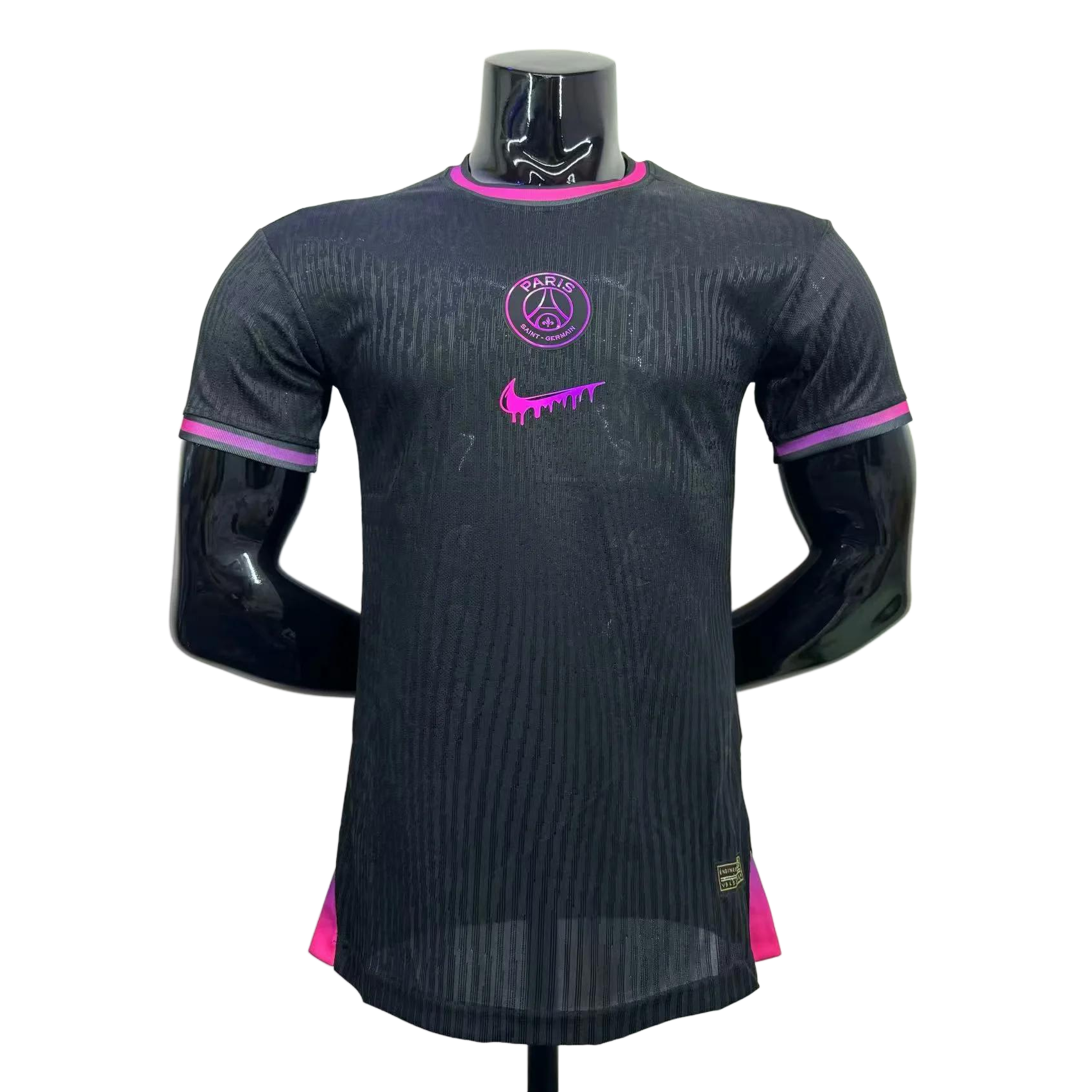 Edición Especial Negra con Detalles en Morado